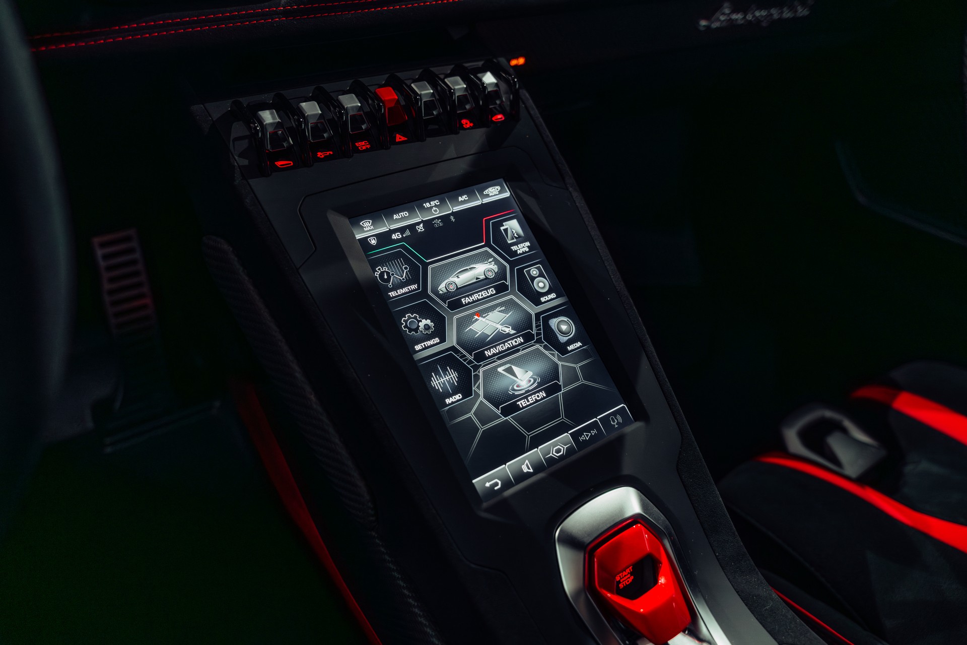 LAMBORGHINI Huracan STO Coupé DCT RWD-image-18