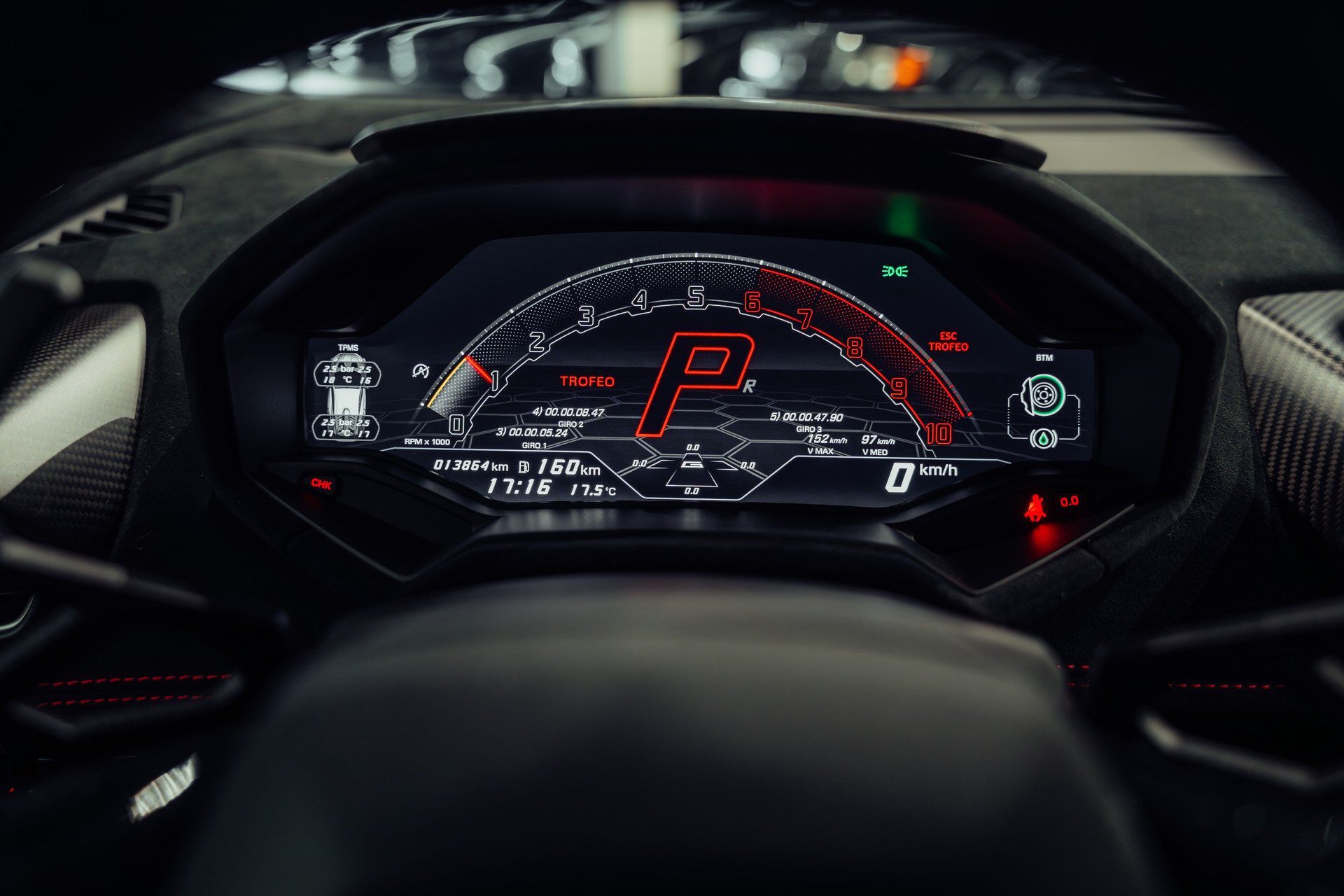 LAMBORGHINI Huracan STO Coupé DCT RWD-image-17