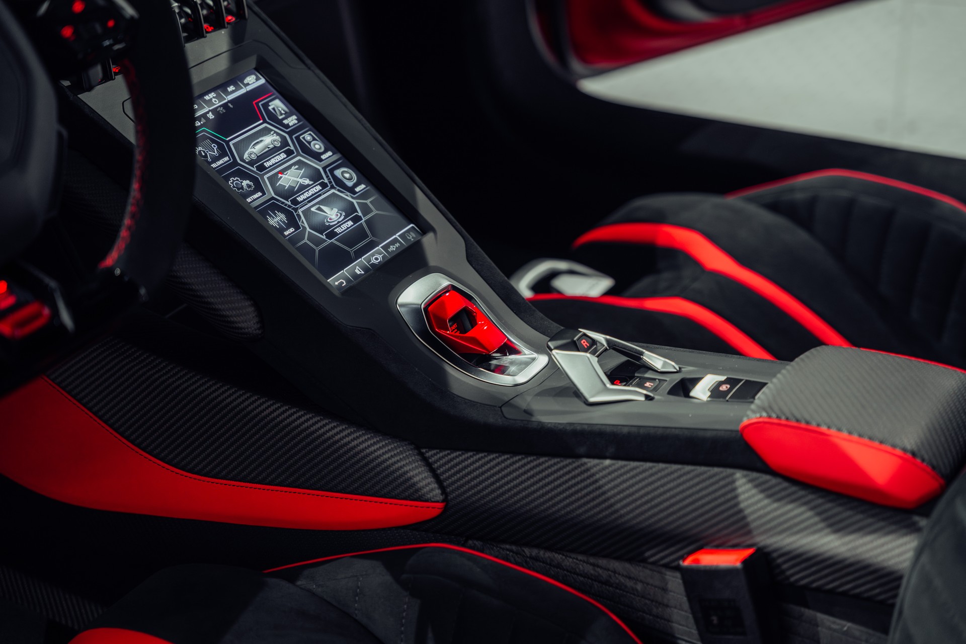 LAMBORGHINI Huracan STO Coupé DCT RWD-image-21