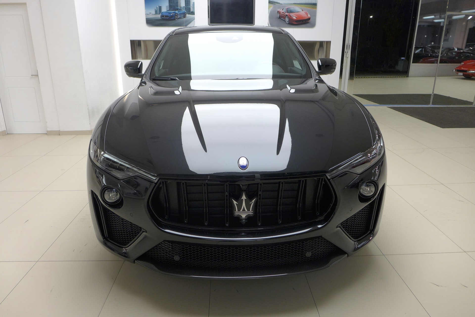 MASERATI Levante 3.8 V8 Trofeo Q4 Automatica-image-1