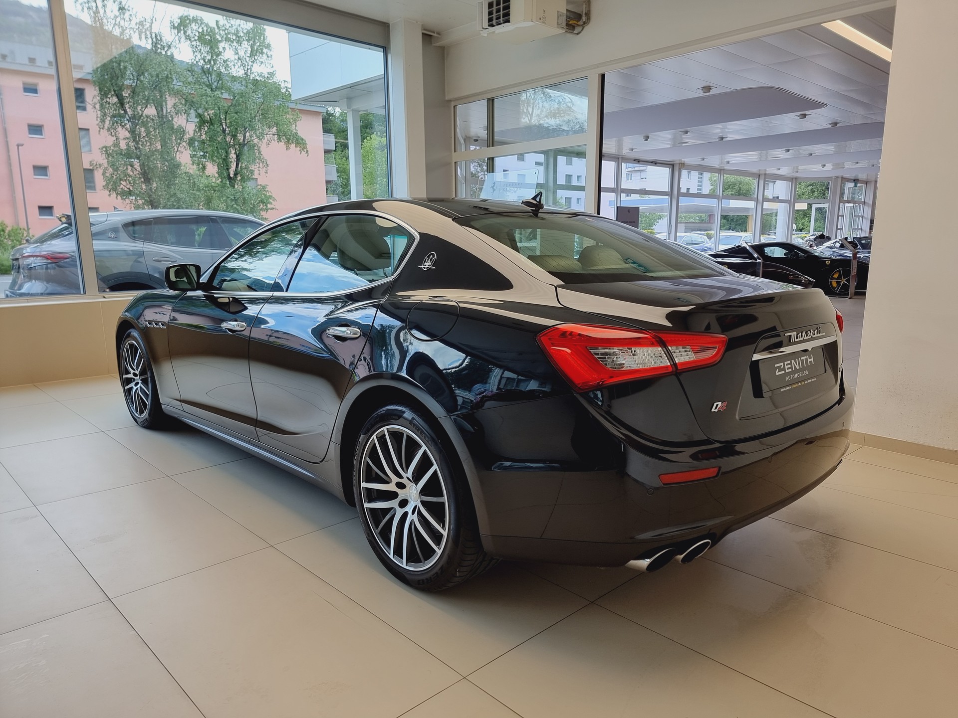 MASERATI Ghibli S Q4 3.0 V6 Automatica-image-6