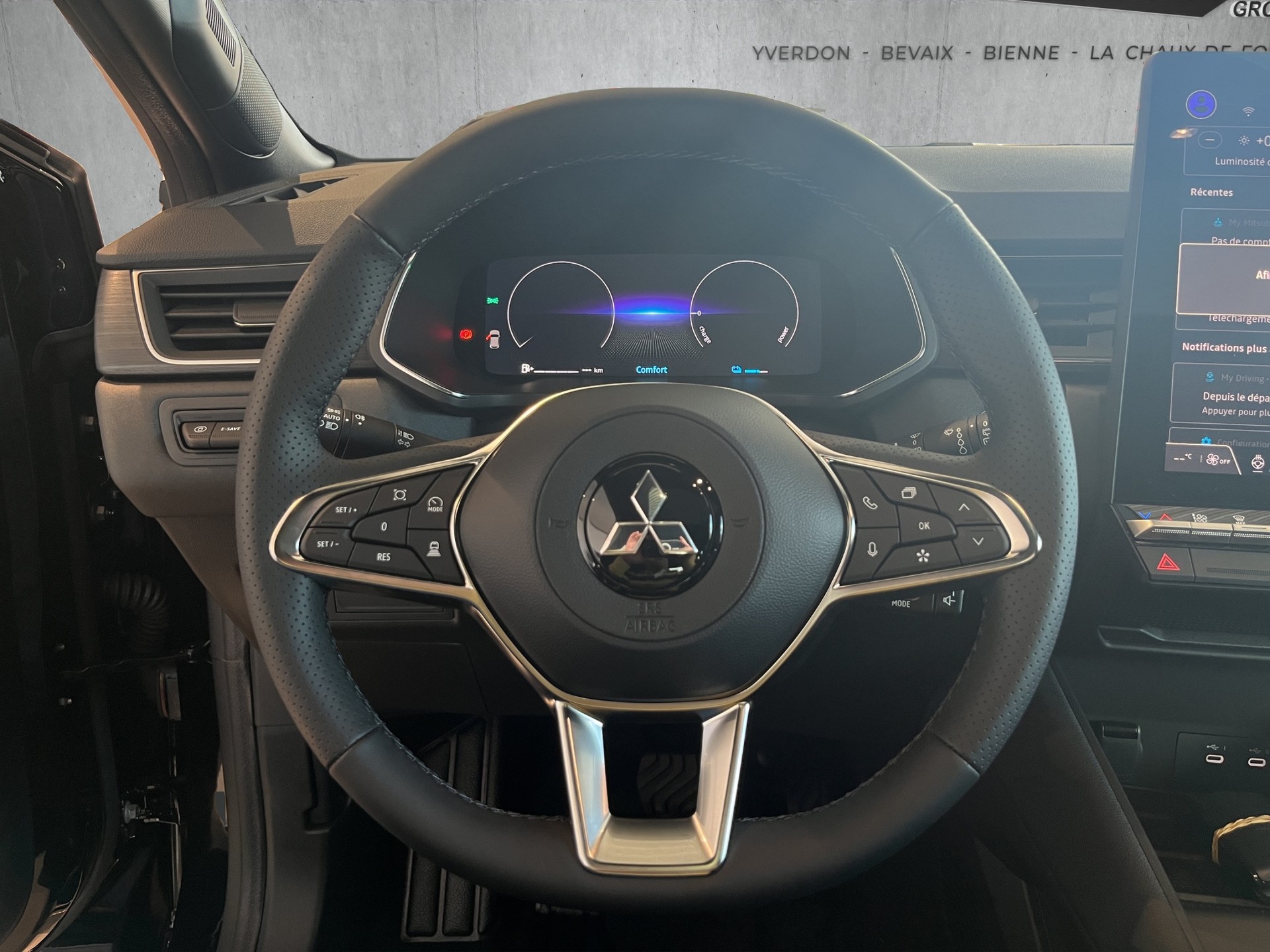 MITSUBISHI ASX 1.6 HEV Instyle-image-7