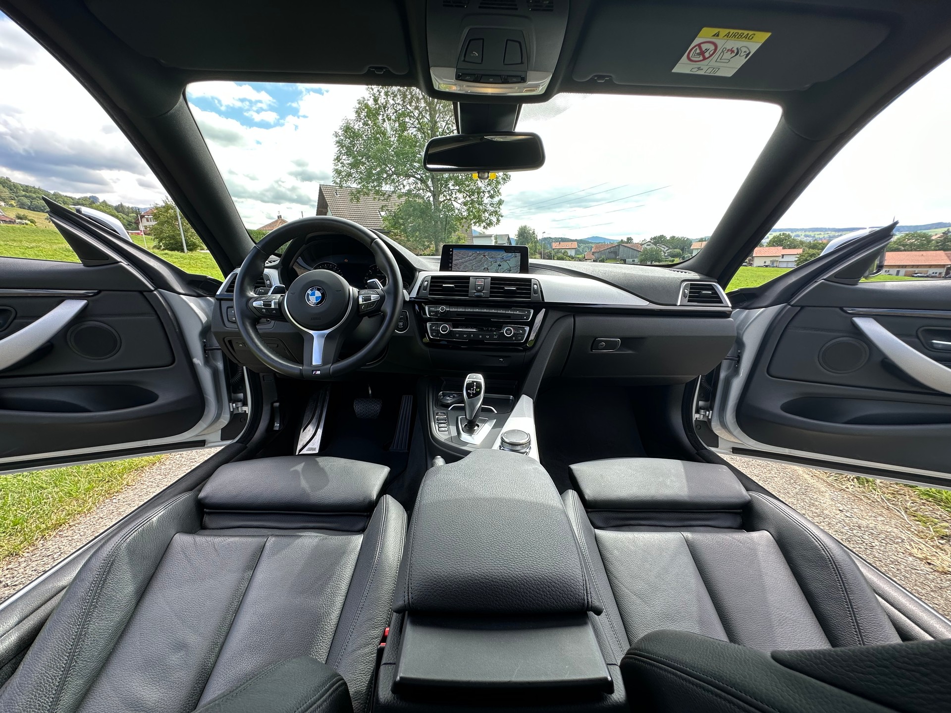 BMW 440i Coupé xDrive M Sport Steptronic-image-4
