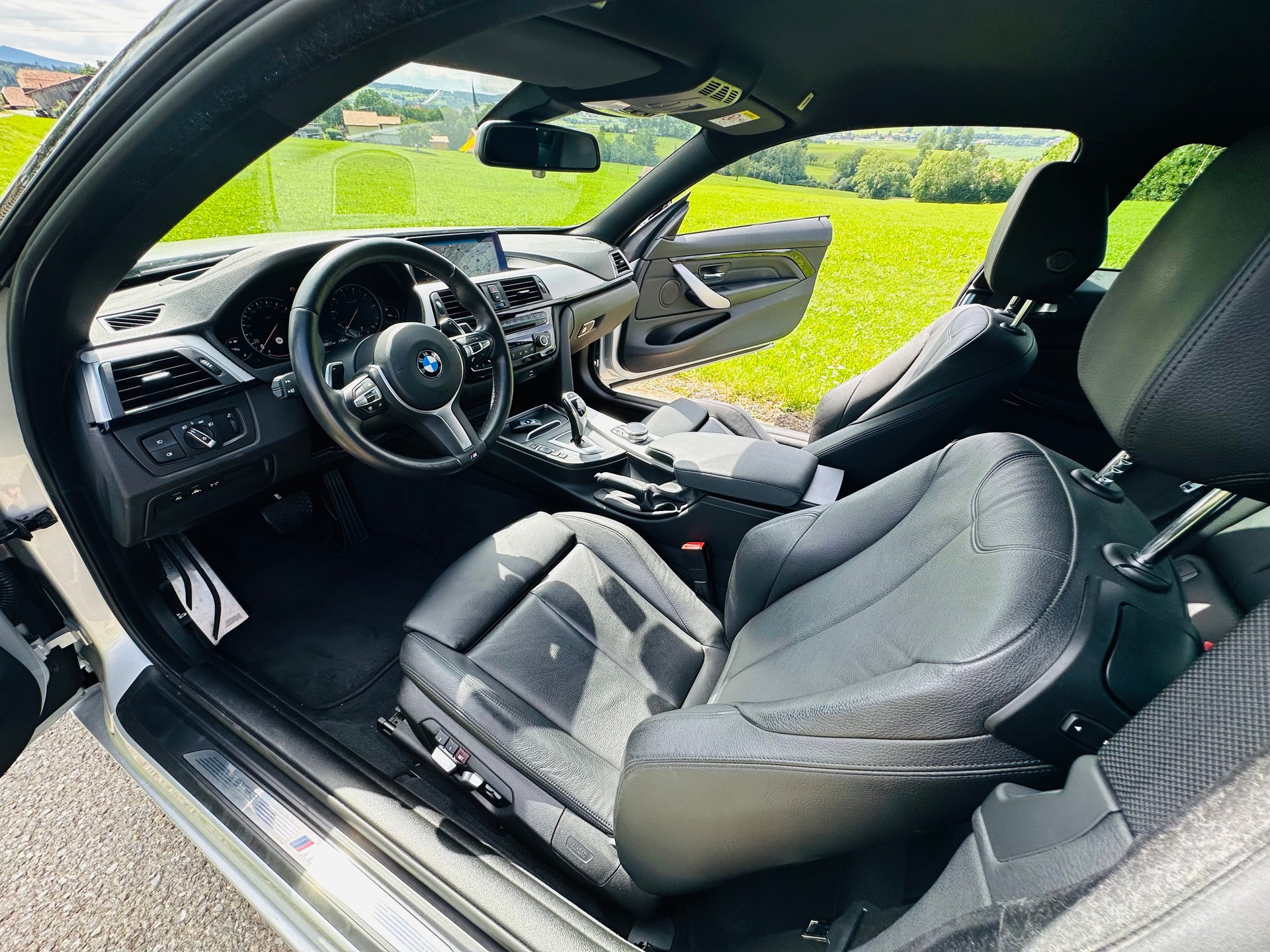 BMW 440i Coupé xDrive M Sport Steptronic-image-3