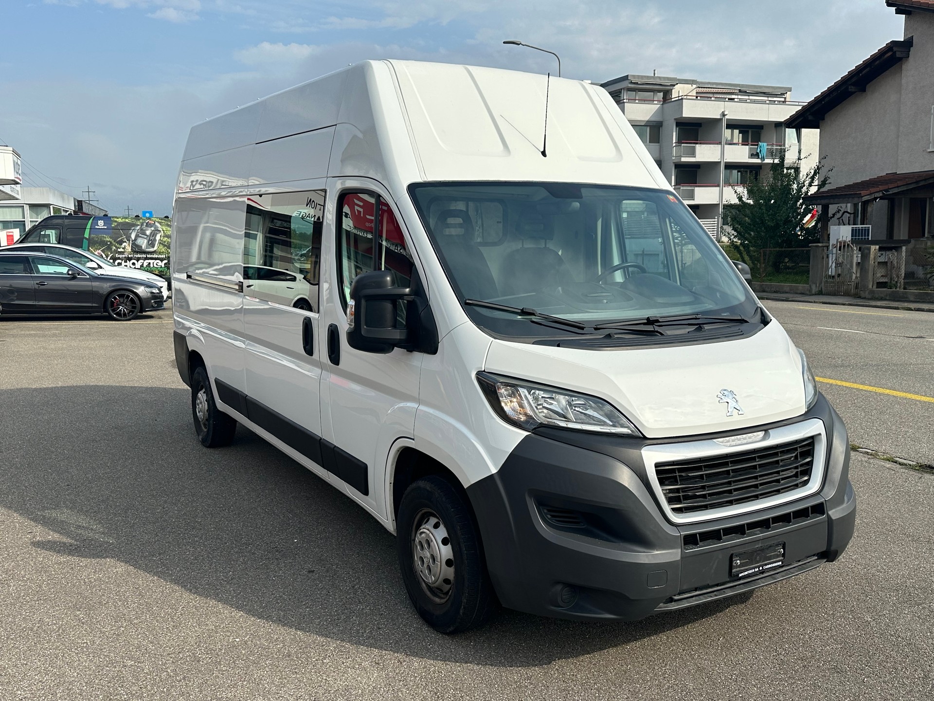 PEUGEOT Boxer 2.0 HDI 335 Active L3H3-image-2