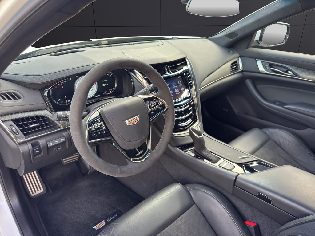 CADILLAC CTS -V Sedan 6.2 Supercharged Automatic * Carbon Paket * Ohne OPF *-image-20