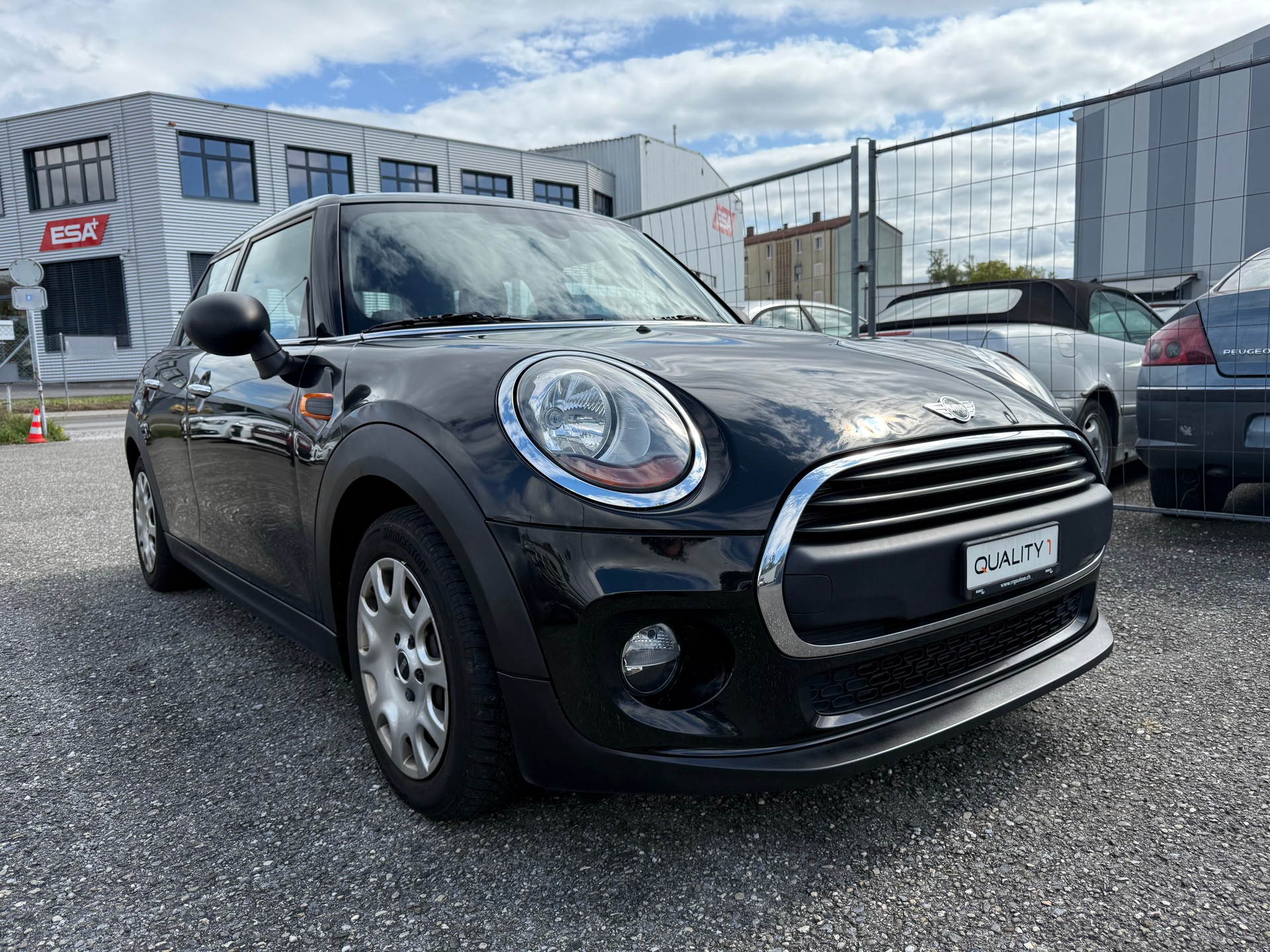 MINI One First Classic Edition-image-0