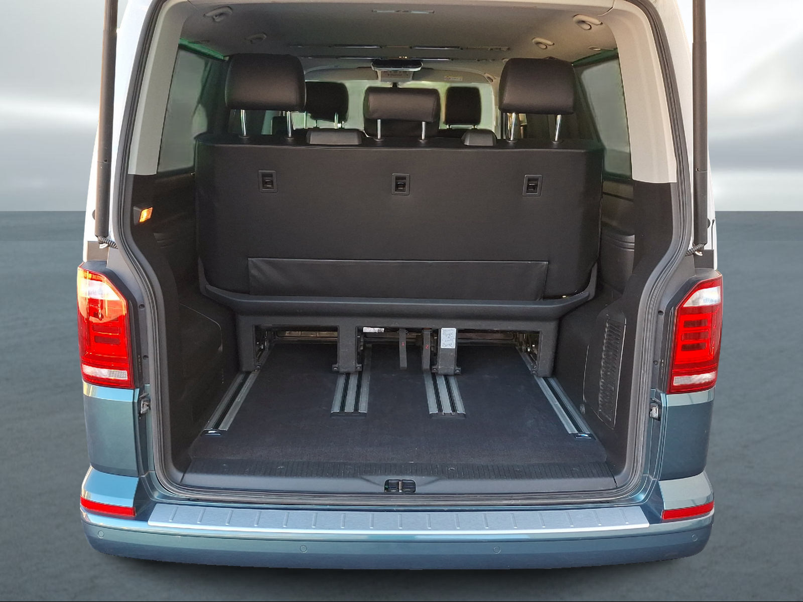 VW T6 Multivan 2.0 Bi-TDI Comfortline 4Mot. DSG LWB ABT-image-12