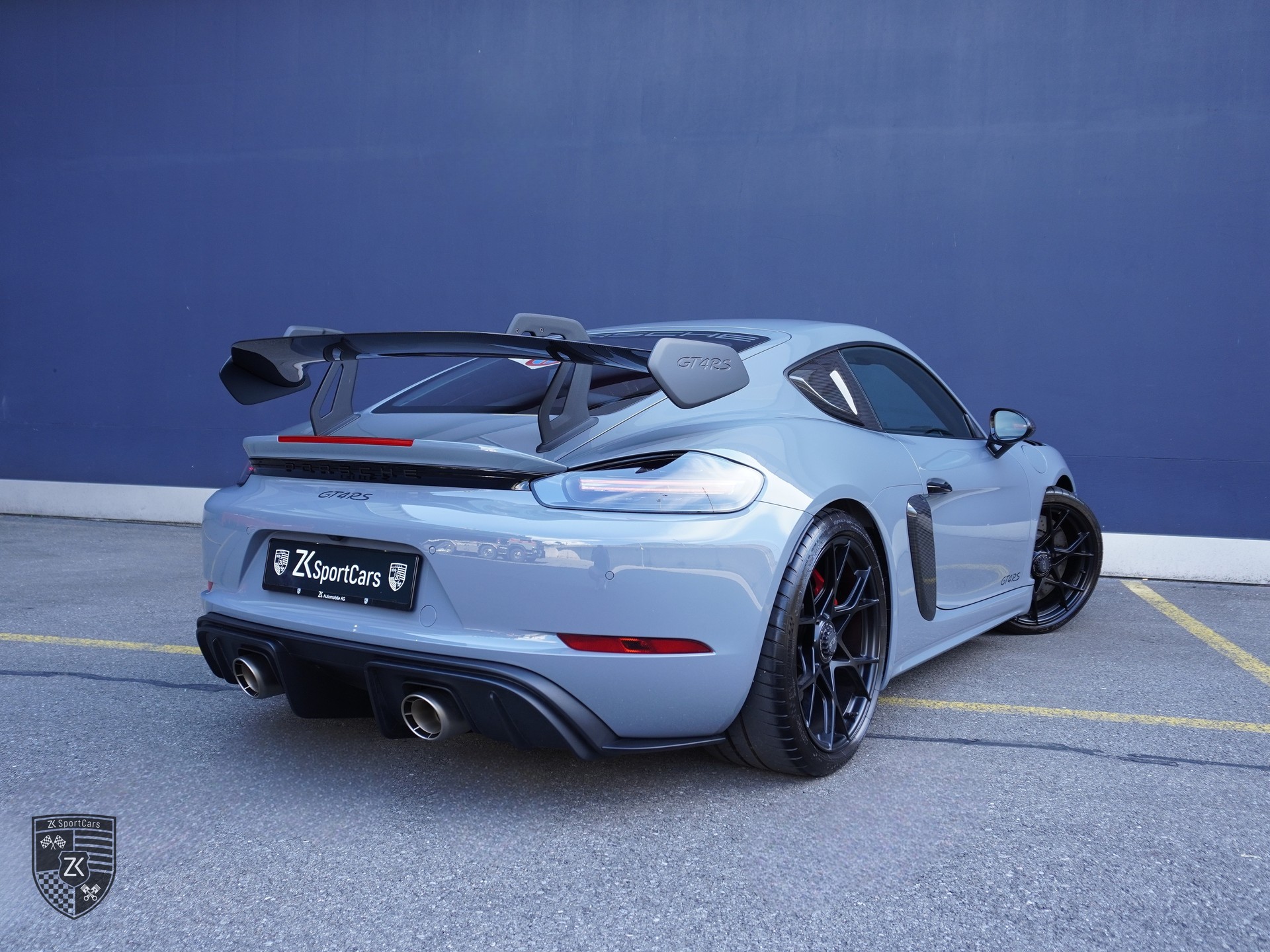 PORSCHE Cayman GT4 RS arktikgrau PDK [ Weissach-Paket ] [ Clubsport-Paket ] [ Liftsystem ] [ Rückfahrkamera ]-image-1