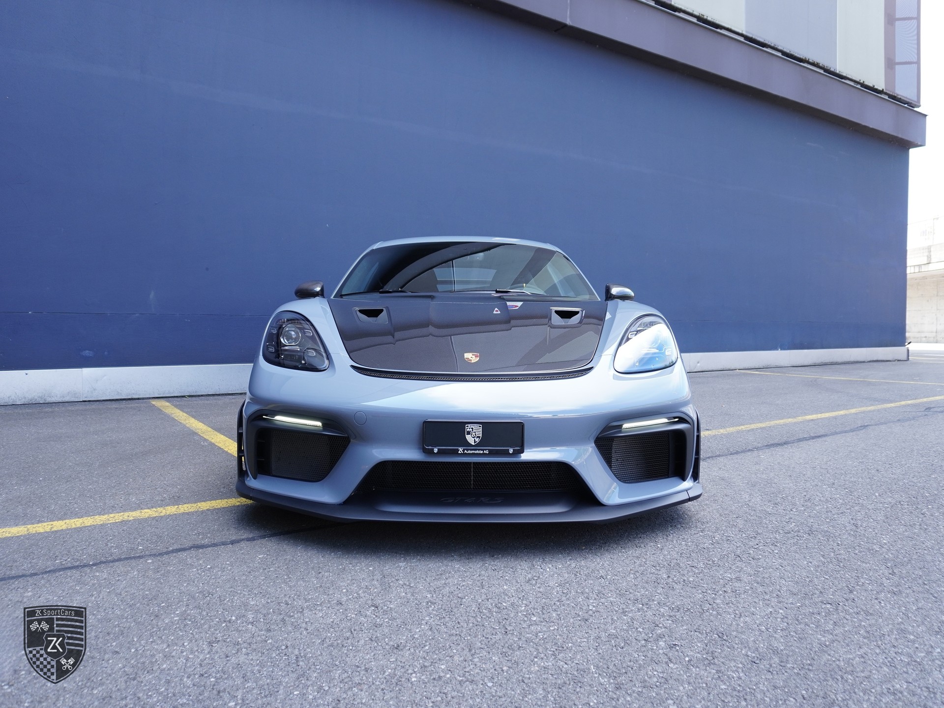 PORSCHE Cayman GT4 RS arktikgrau PDK [ Weissach-Paket ] [ Clubsport-Paket ] [ Liftsystem ] [ Rückfahrkamera ]-image-3