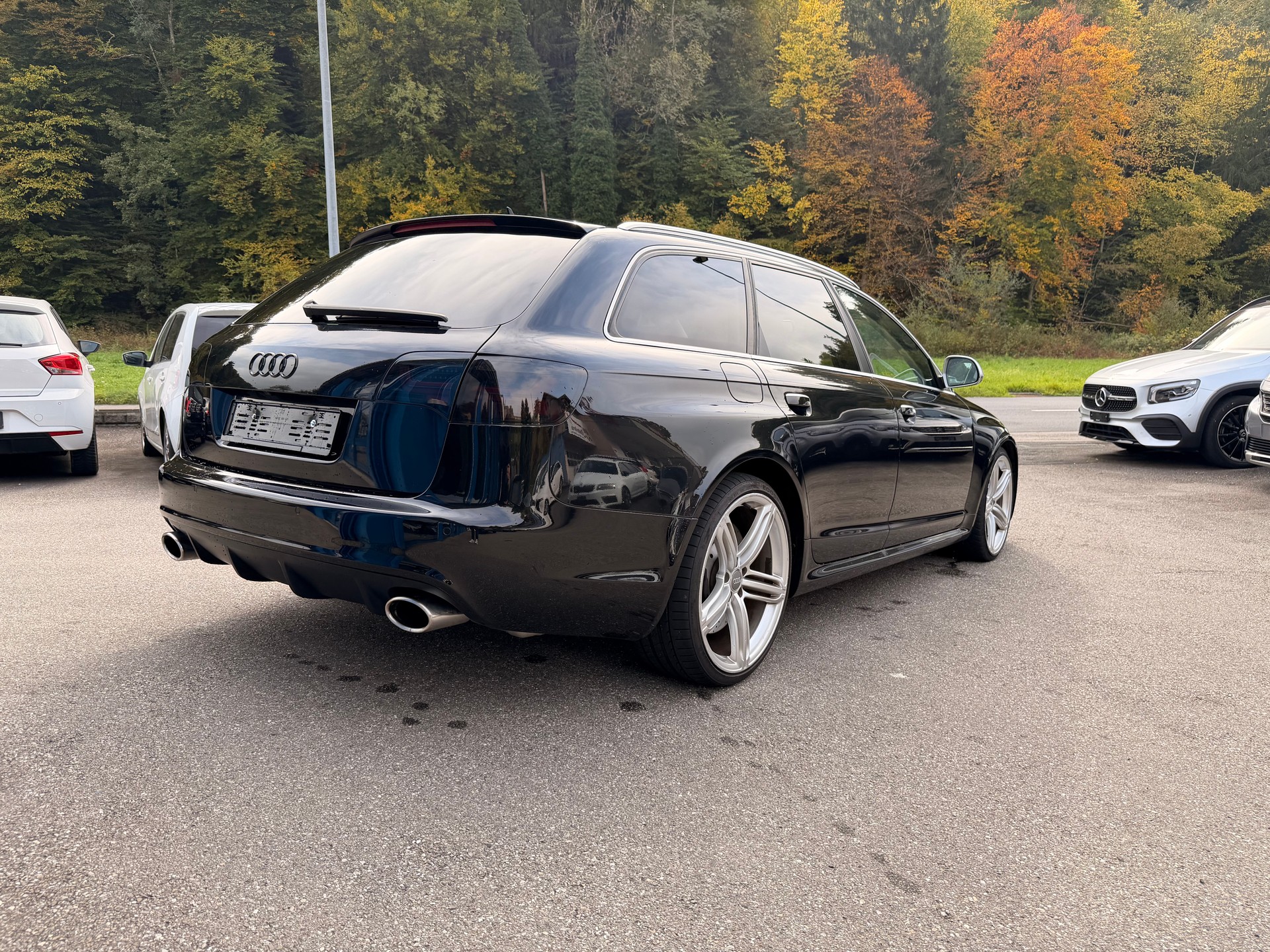 AUDI RS6 Avant 5.0 TFSI V10 quattro tiptronic-image-3