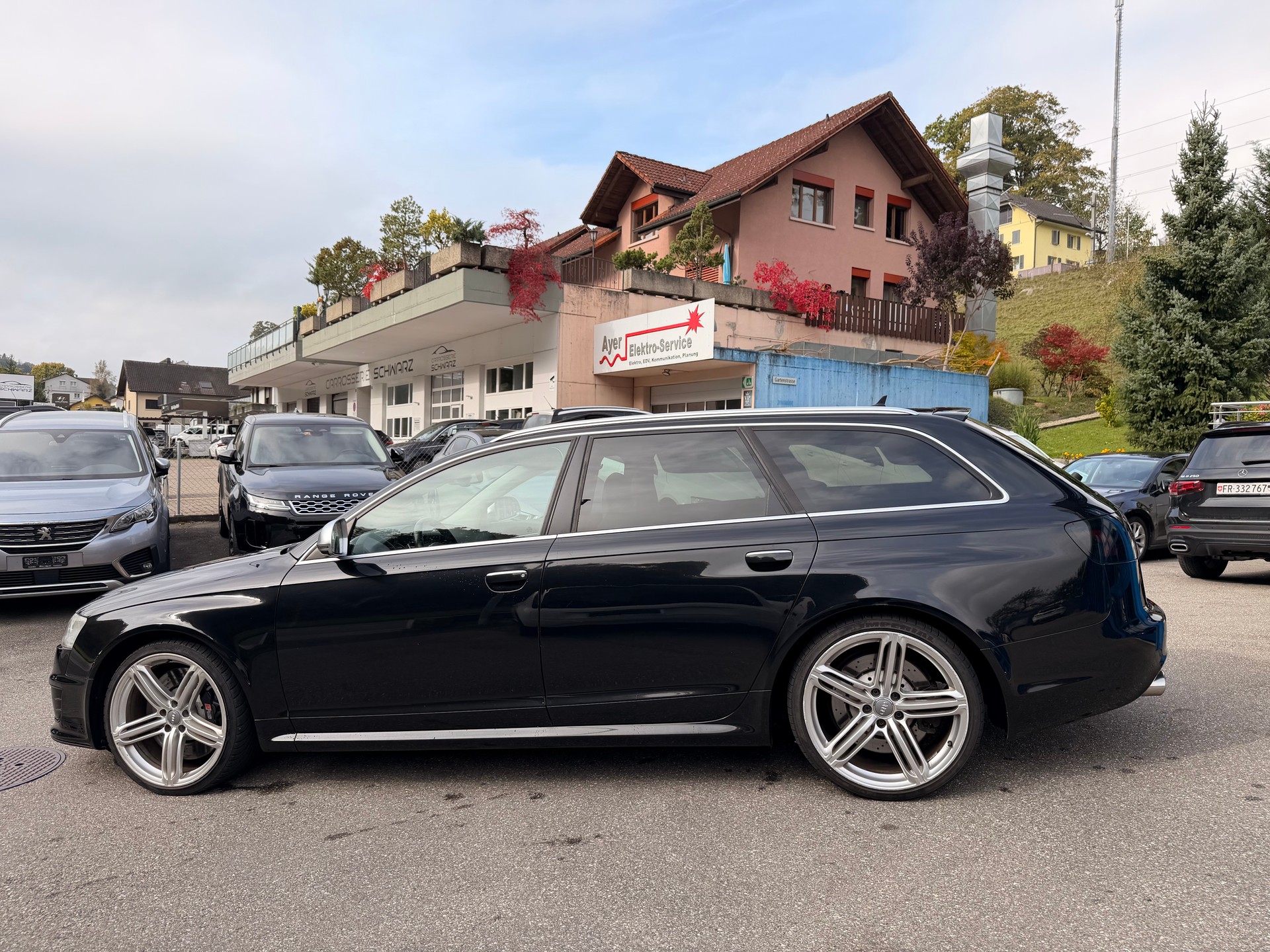 AUDI RS6 Avant 5.0 TFSI V10 quattro tiptronic-image-5