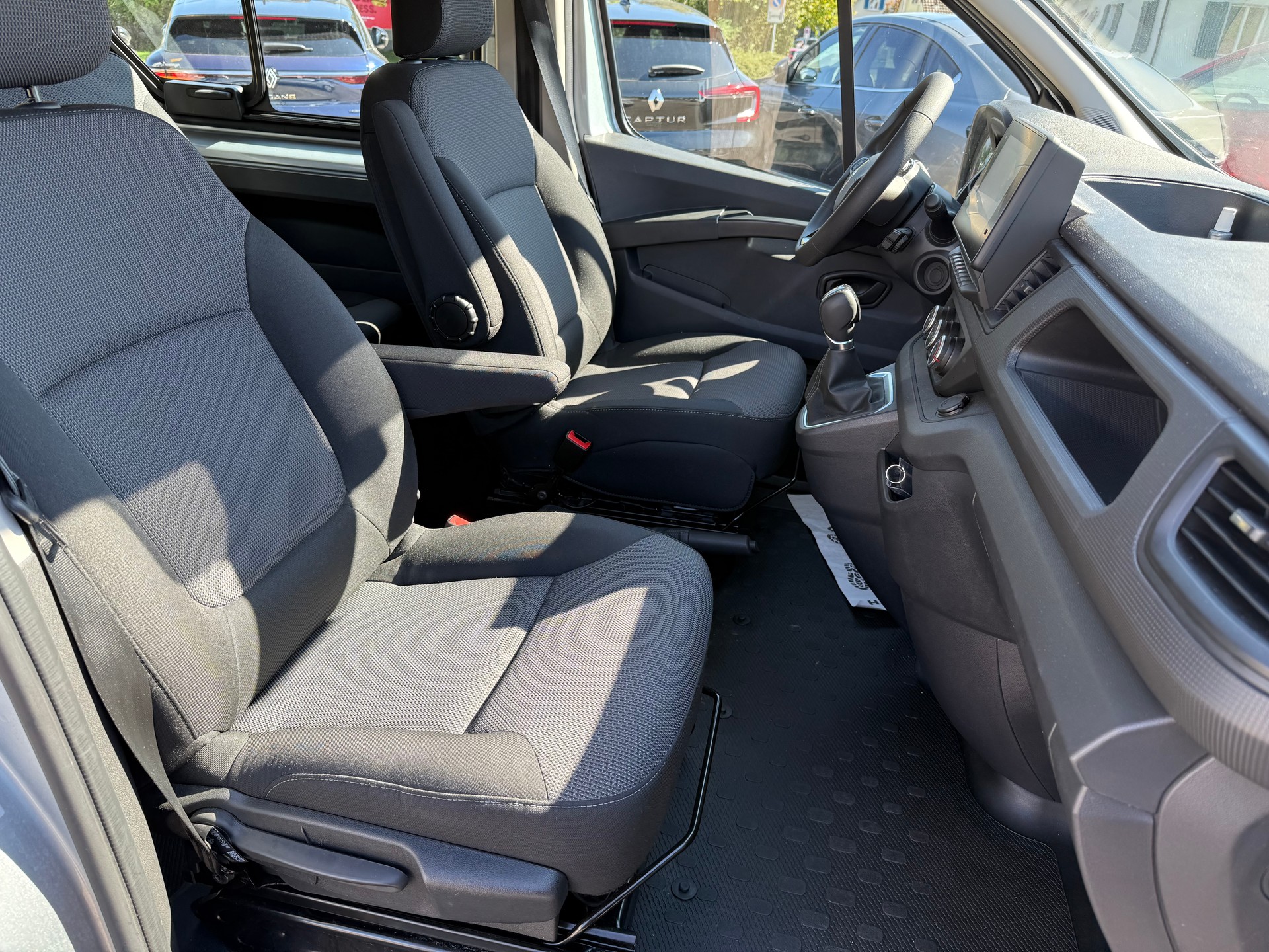 RENAULT Trafic Blue dCi 150 Grand Passenger Evolution EDC-image-10