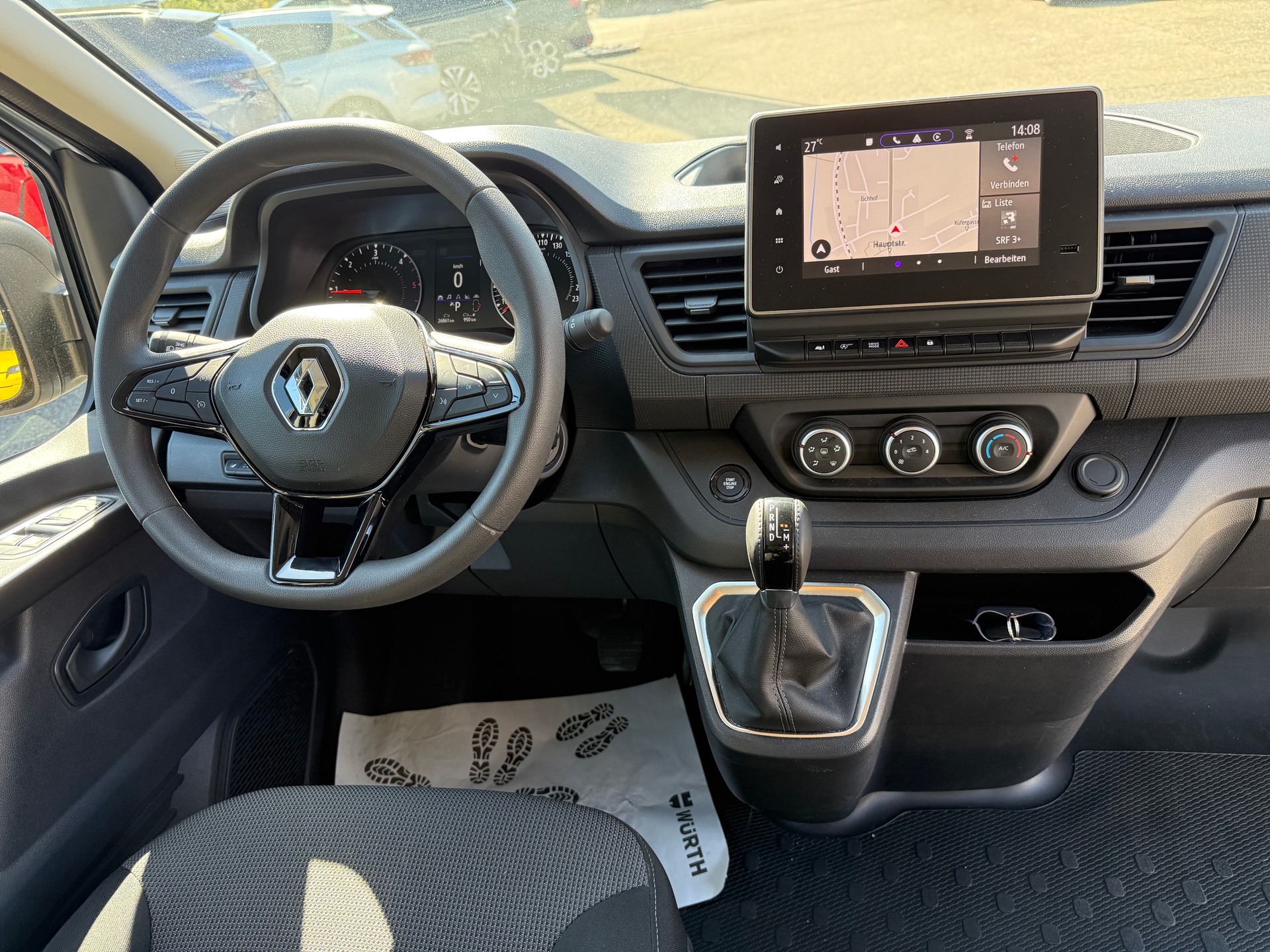 RENAULT Trafic Blue dCi 150 Grand Passenger Evolution EDC-image-9
