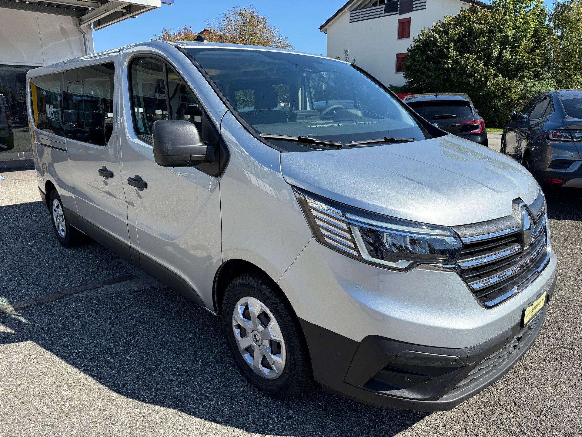 RENAULT Trafic Blue dCi 150 Grand Passenger Evolution EDC-image-7