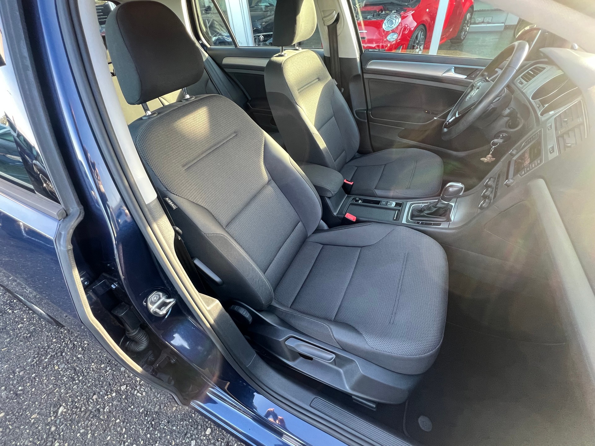VW Golf 1.4 TSI Comfortline DSG-image-7