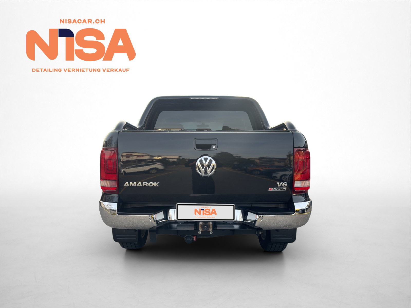 VW Amarok 3.0TDI Crossline 4Motion Automatic-image-5
