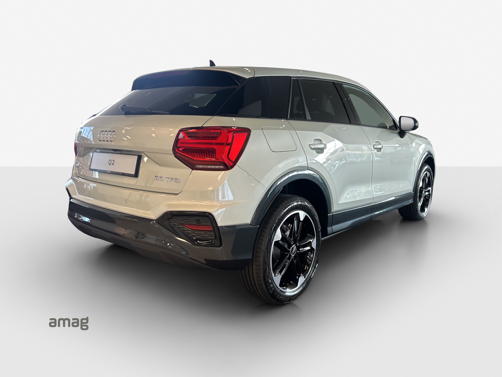 AUDI Q2 35 TFSI advanced S-tronic-image-4