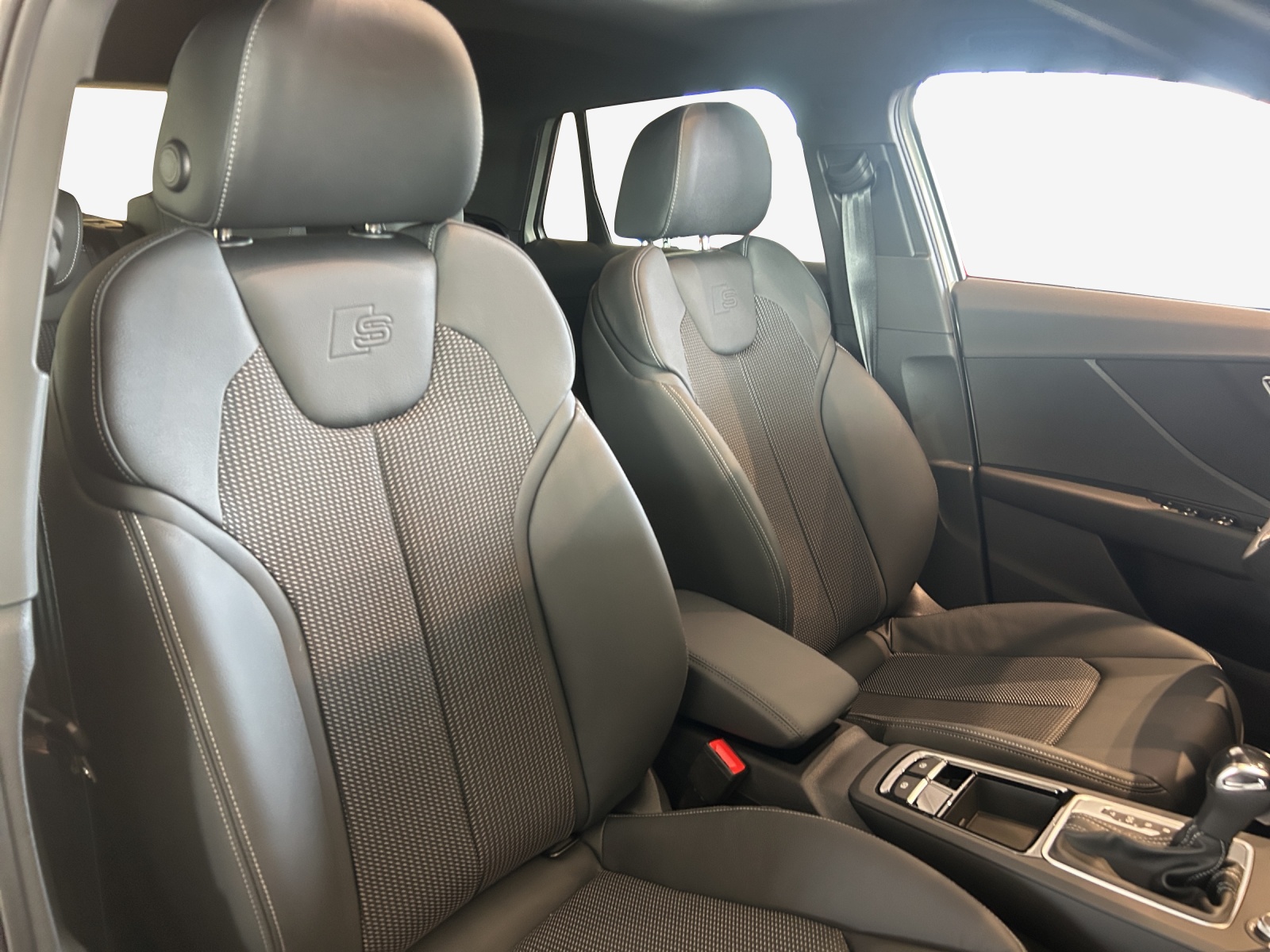 AUDI Q2 35 TFSI advanced S-tronic-image-14