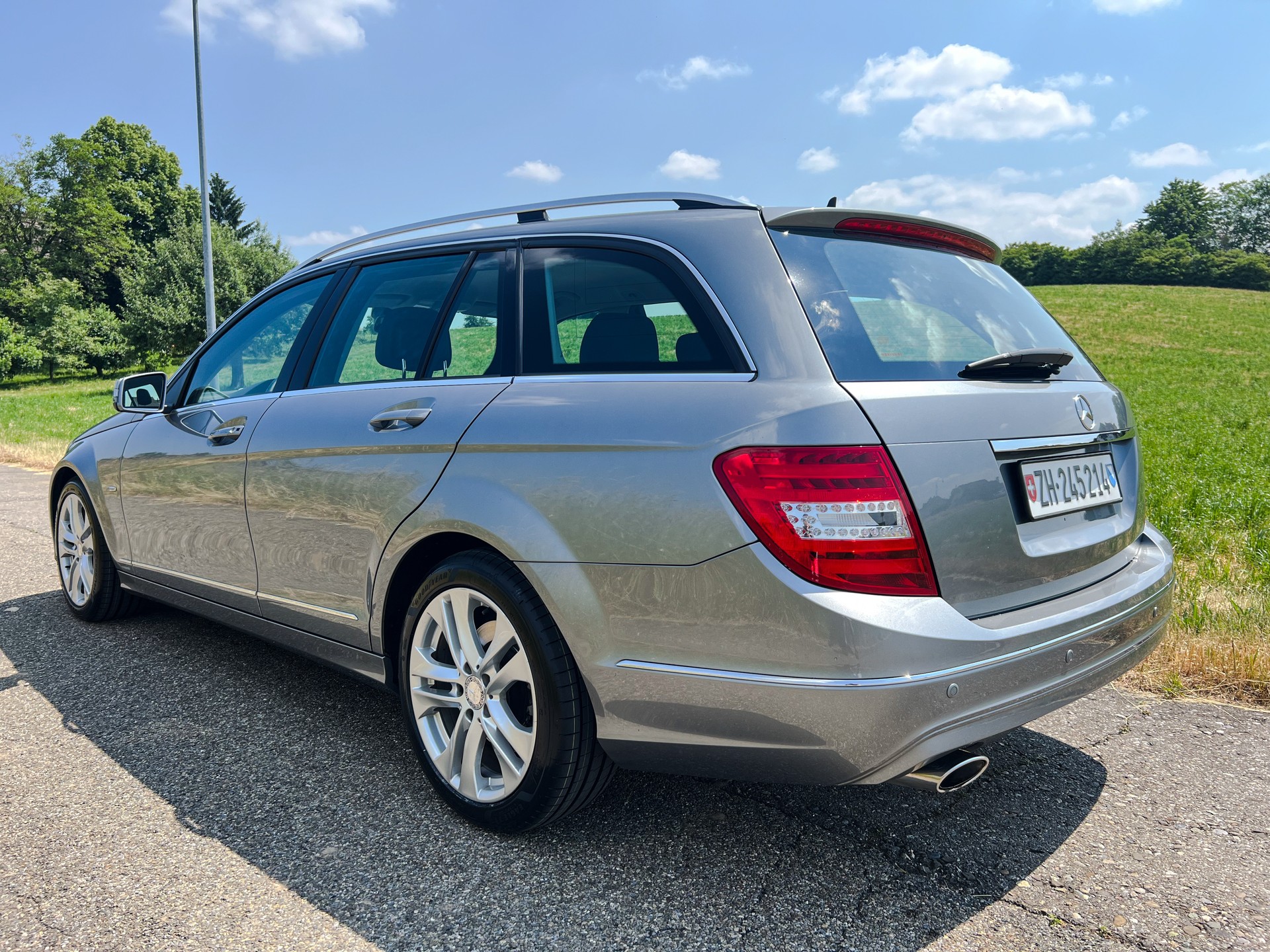 MERCEDES-BENZ C 250 CDI Elégance 4Matic 7G-Tronic-image-2
