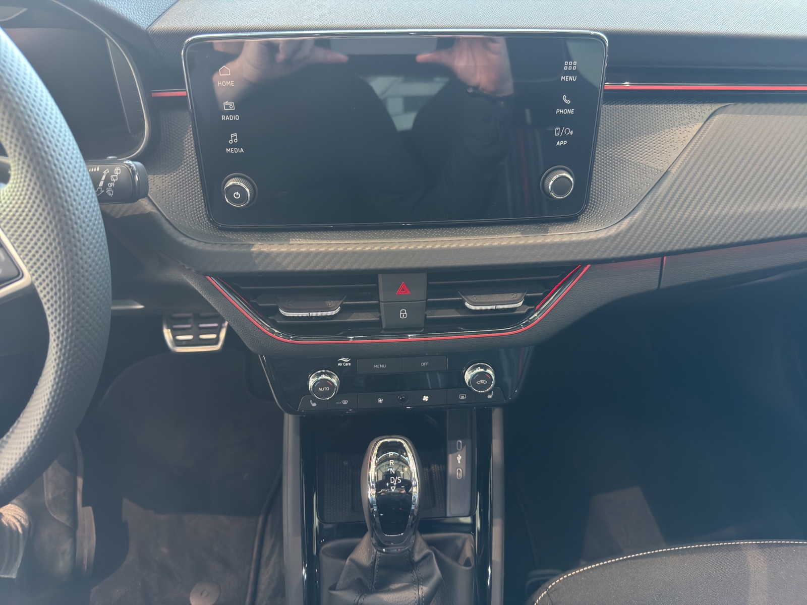 SKODA Kamiq 1.0 TSI Monte Carlo DSG-image-10