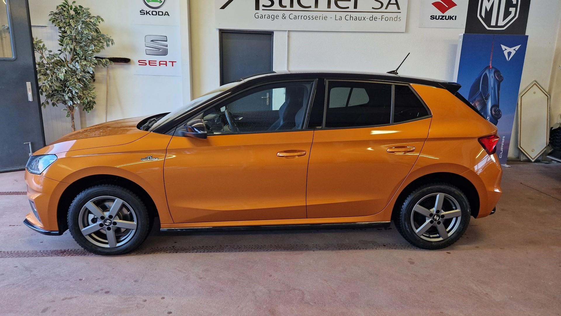 SKODA Fabia 1.0 TSI Monte Carlo DSG-image-4