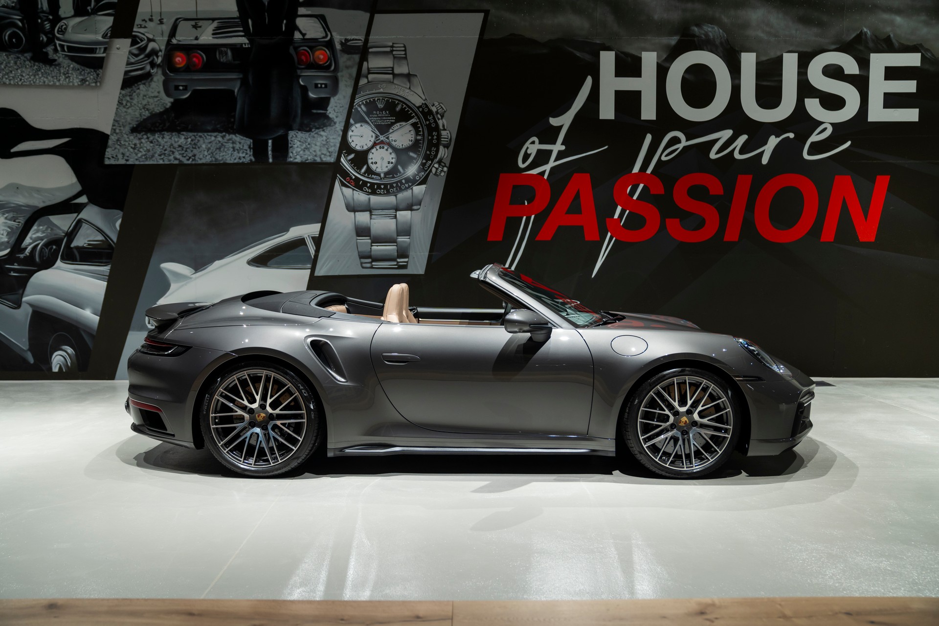 PORSCHE 911 Turbo S Cabriolet PDK-showroom-element-2