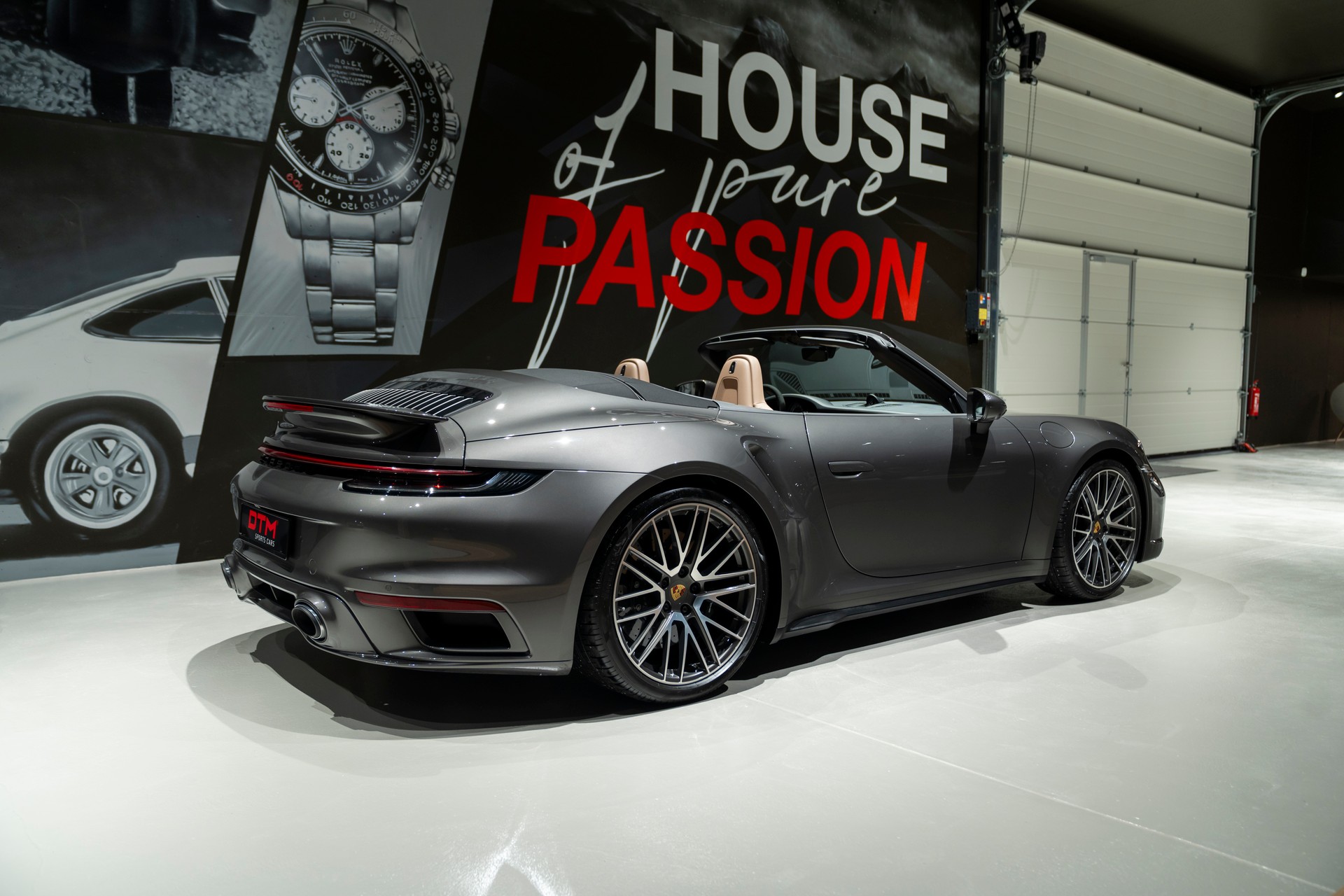 PORSCHE 911 Turbo S Cabriolet PDK-showroom-element-3