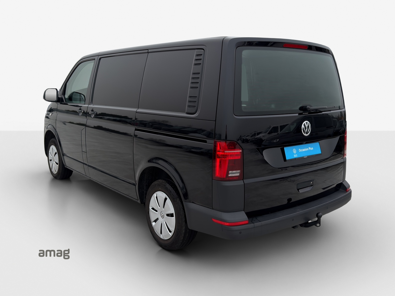 VW T6.1 2.0 TDI 4Motion DSG-image-2