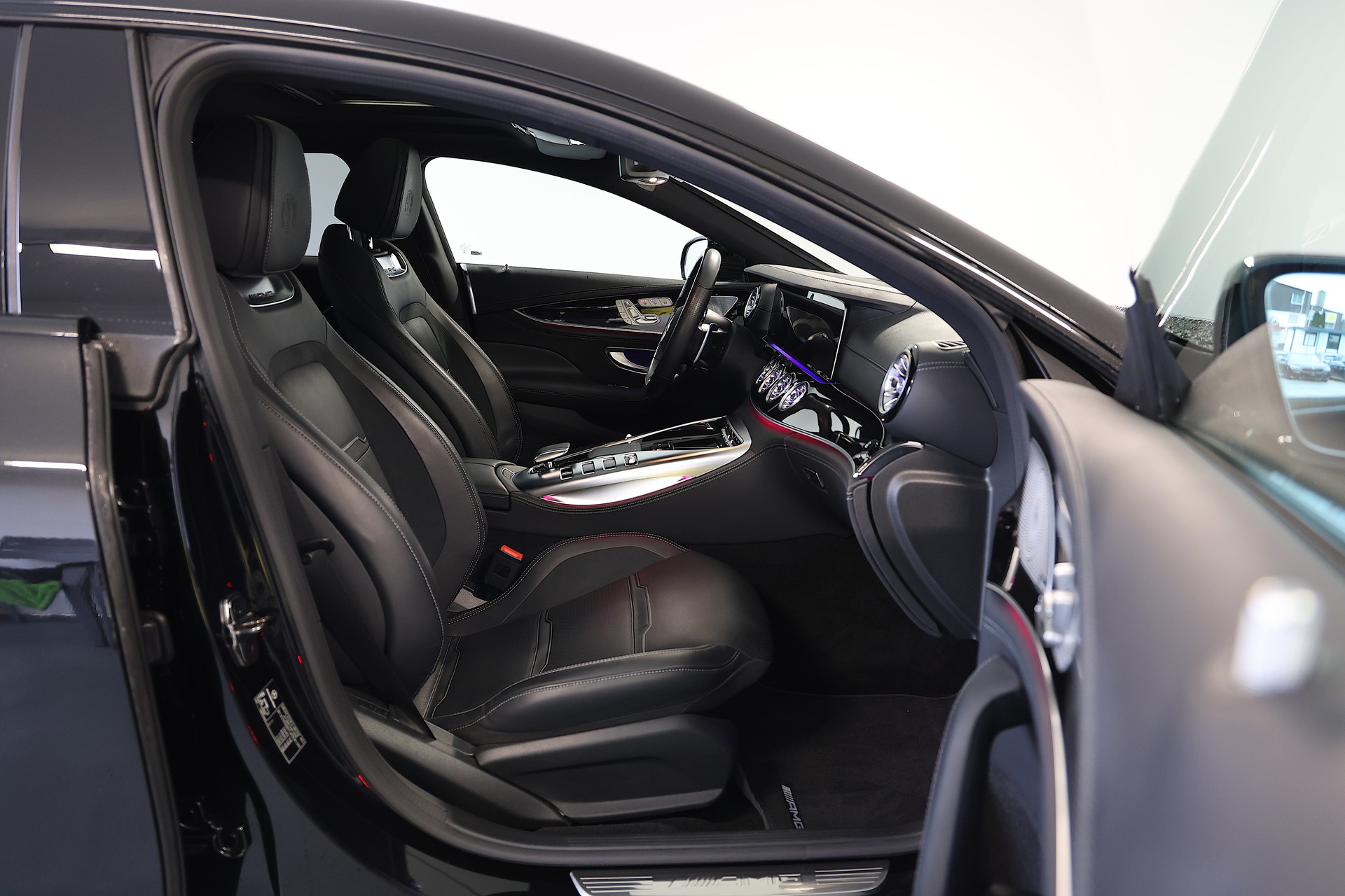 MERCEDES-BENZ AMG GT 4 63 S 4Matic+ Speedshift MCT-image-14