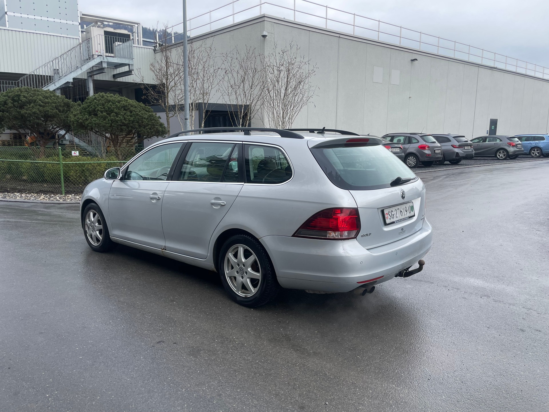 VW Golf Variant 1.6 TDI Comfortline 4Motion-image-6