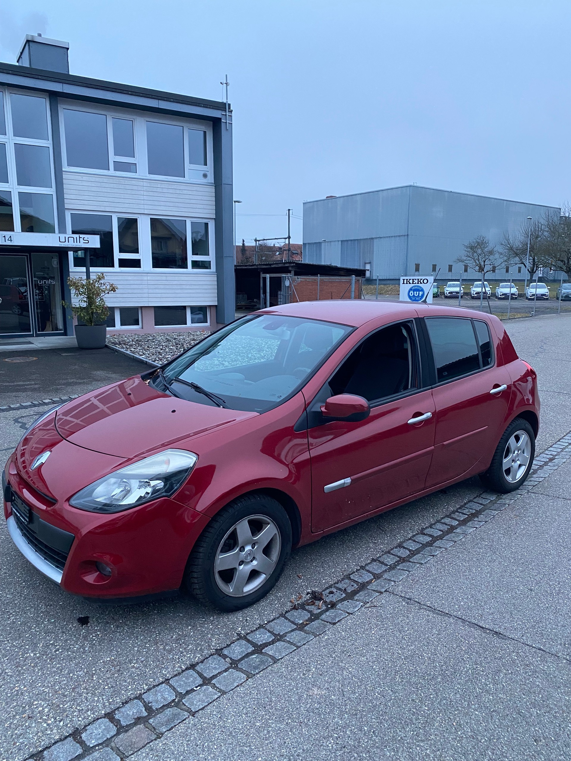 RENAULT Clio 1.2 16V Turbo Expression-image-5