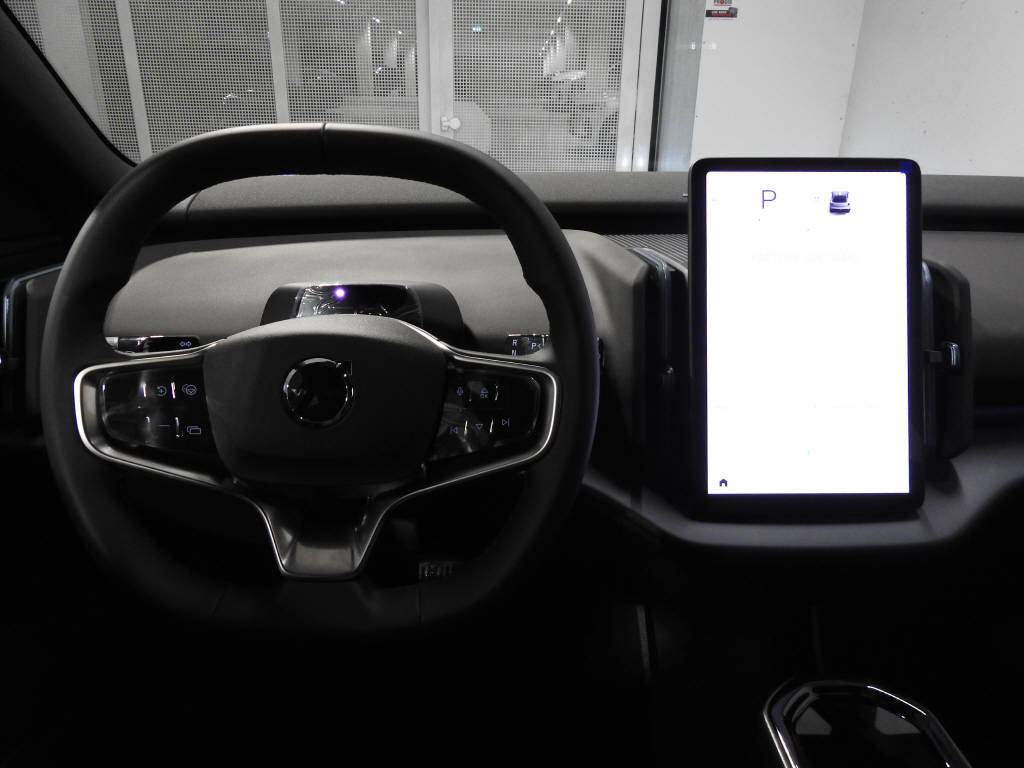 VOLVO EX 30 E60 Twin Plus Performance AWD-image-7