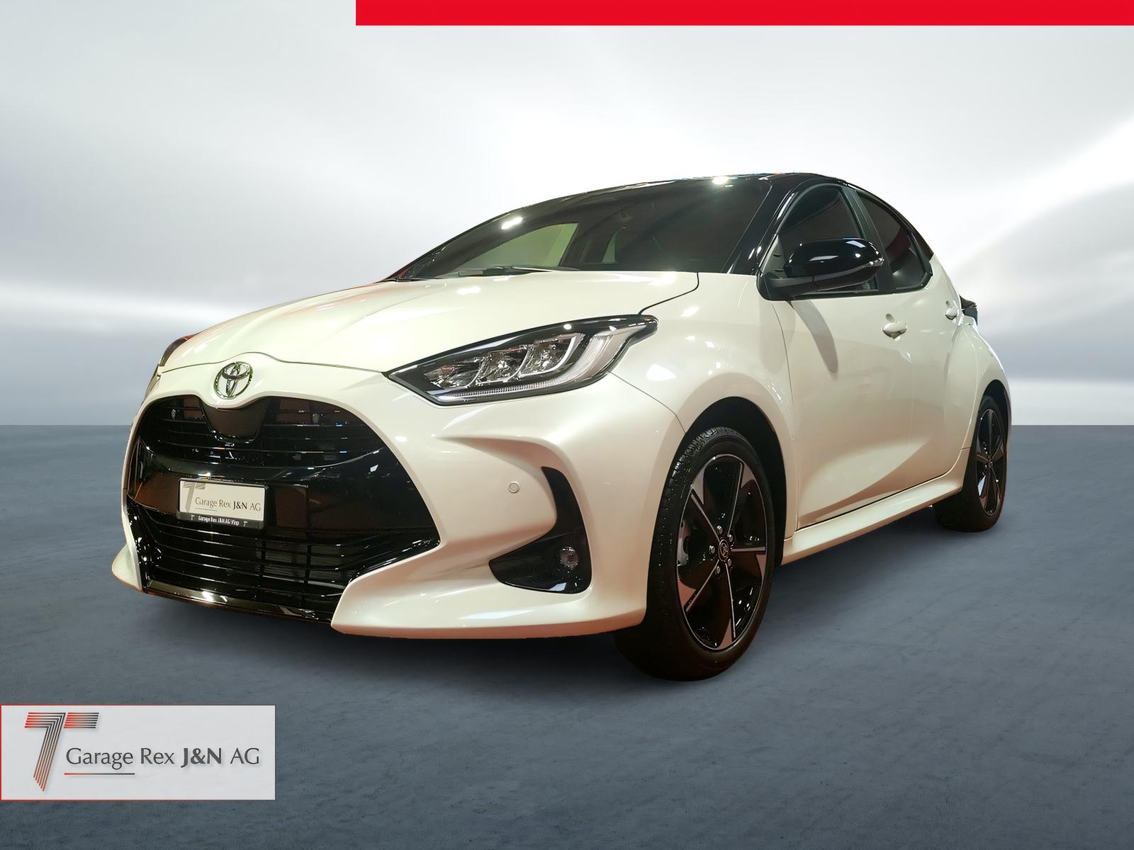 TOYOTA Yaris 1.5 VVT-i HSD Premium
