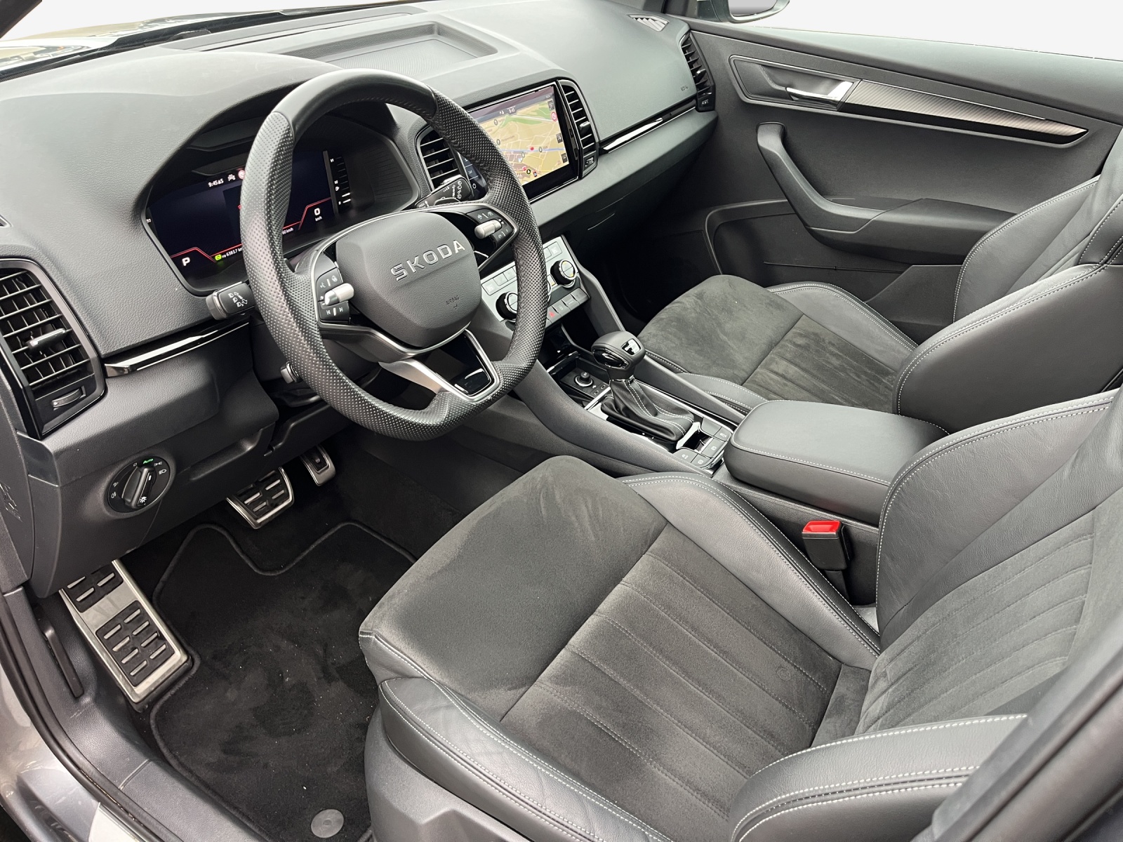 SKODA Karoq 2.0 TSI SportLine 4x4 DSG-image-7