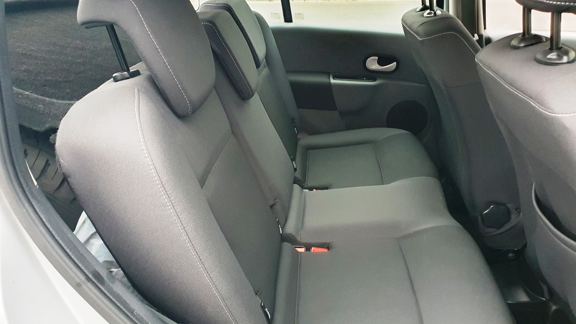 RENAULT Modus 1.6 16V Yahoo Automatic-image-10