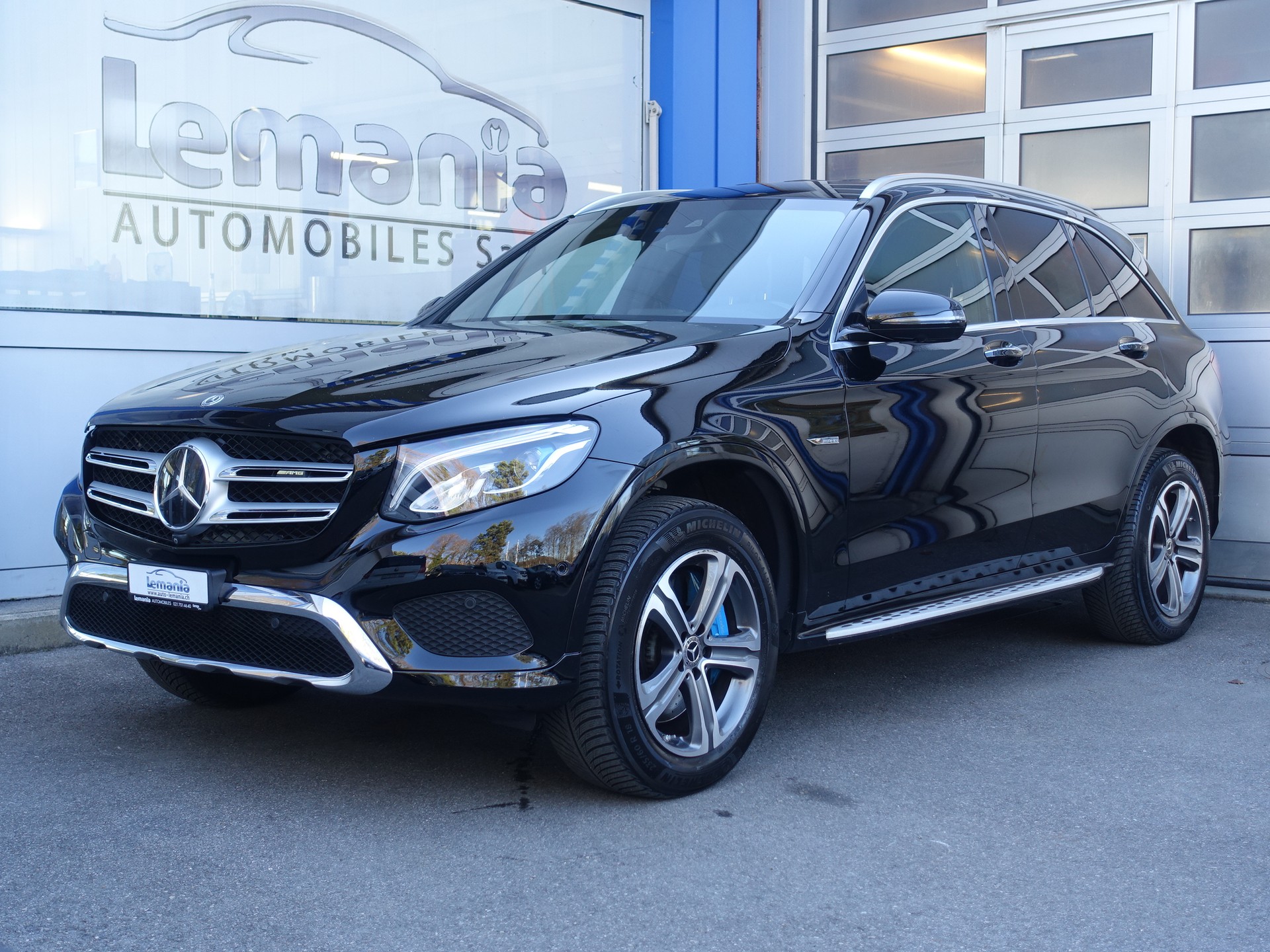 MERCEDES-BENZ GLC 350 e AMG Line 4Matic 7G-Tronic-image-1