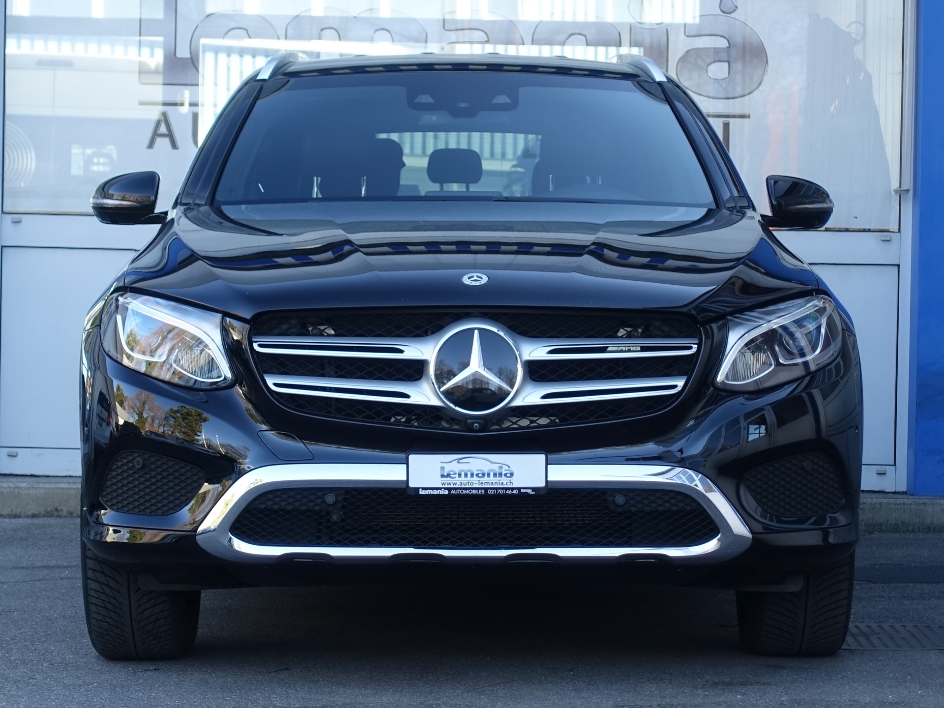 MERCEDES-BENZ GLC 350 e AMG Line 4Matic 7G-Tronic-image-2