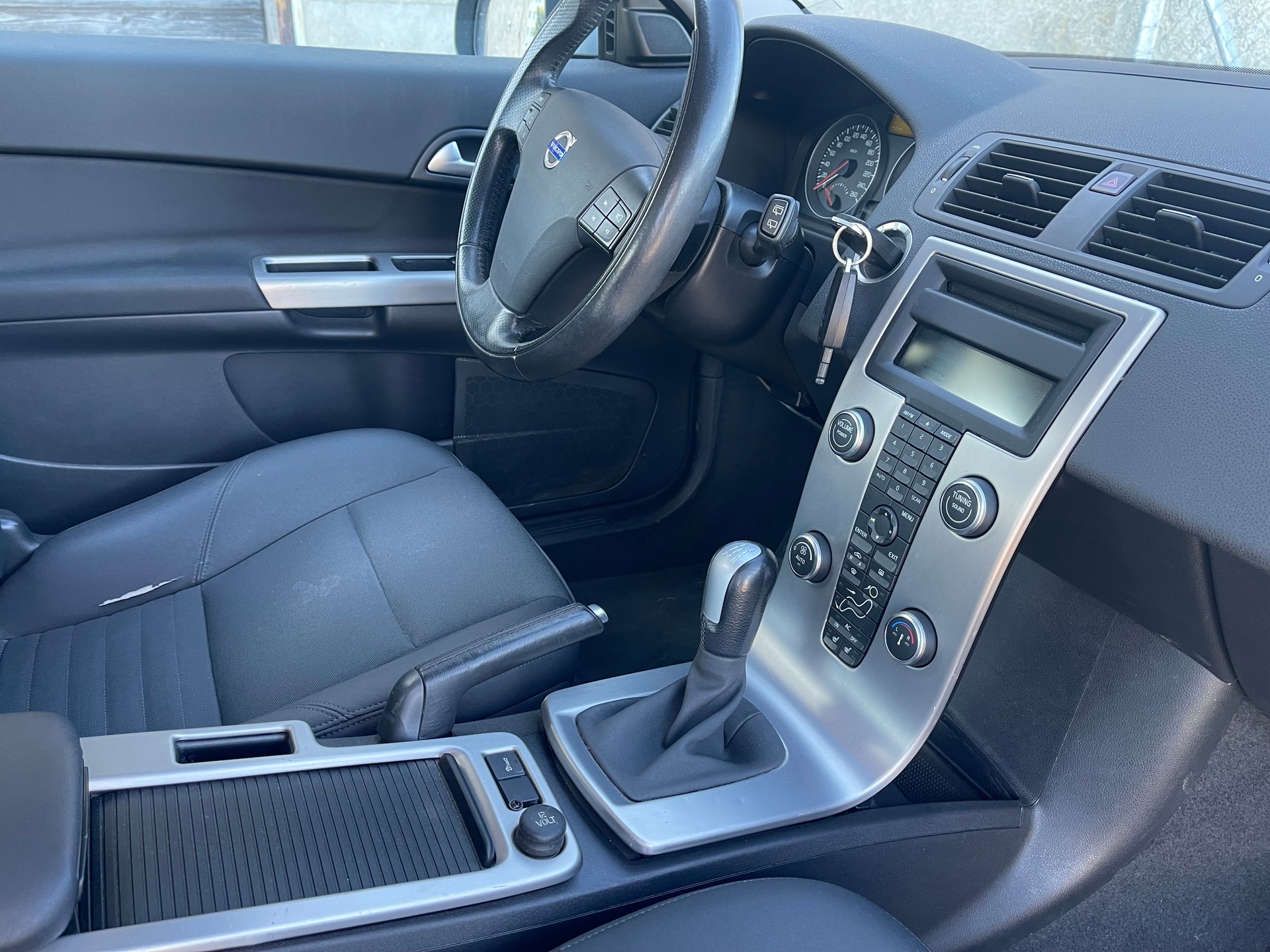 VOLVO C30 1.6D Start/Stop Momentum-image-8