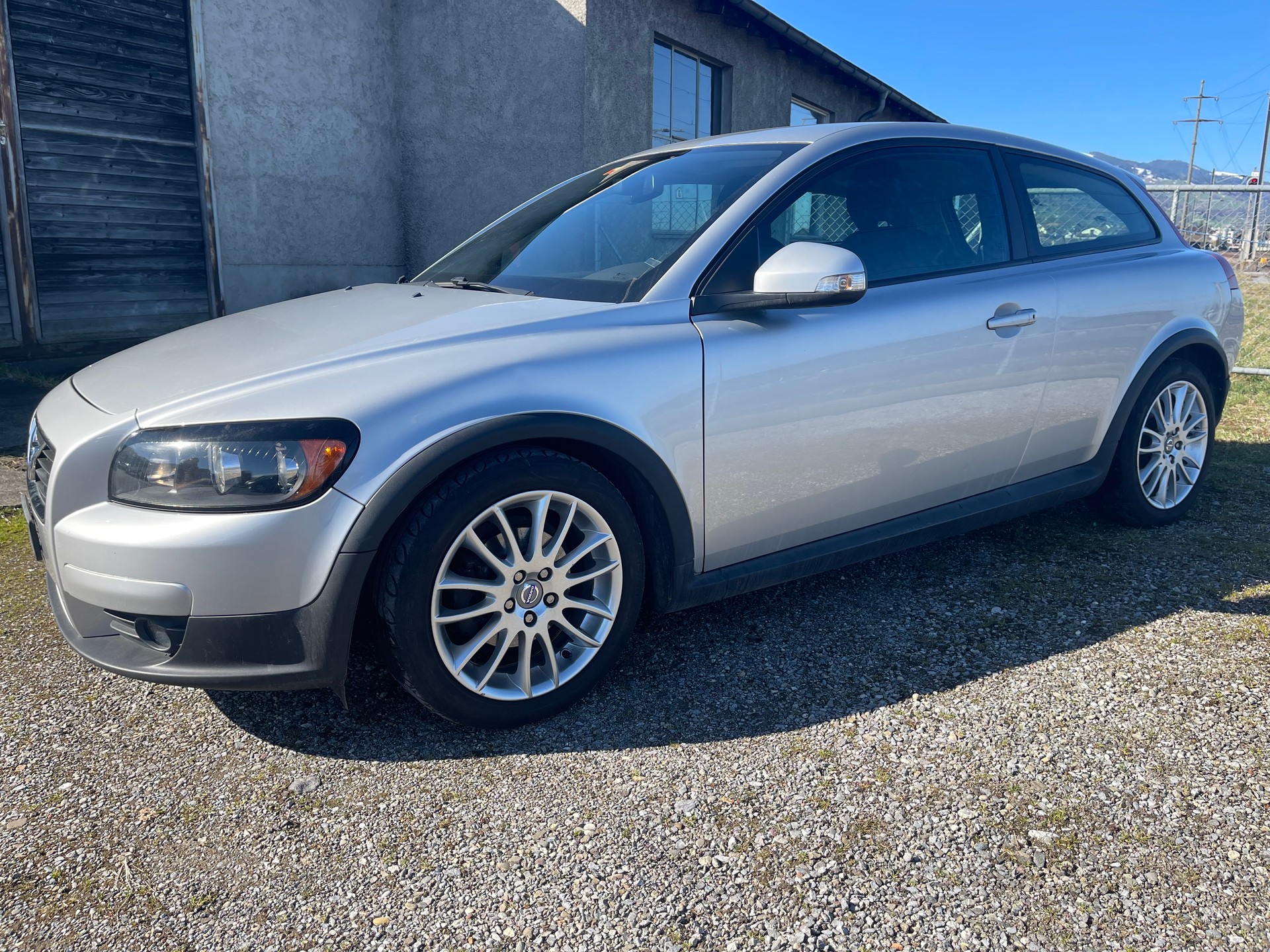 VOLVO C30 1.6D Start/Stop Momentum-image-1