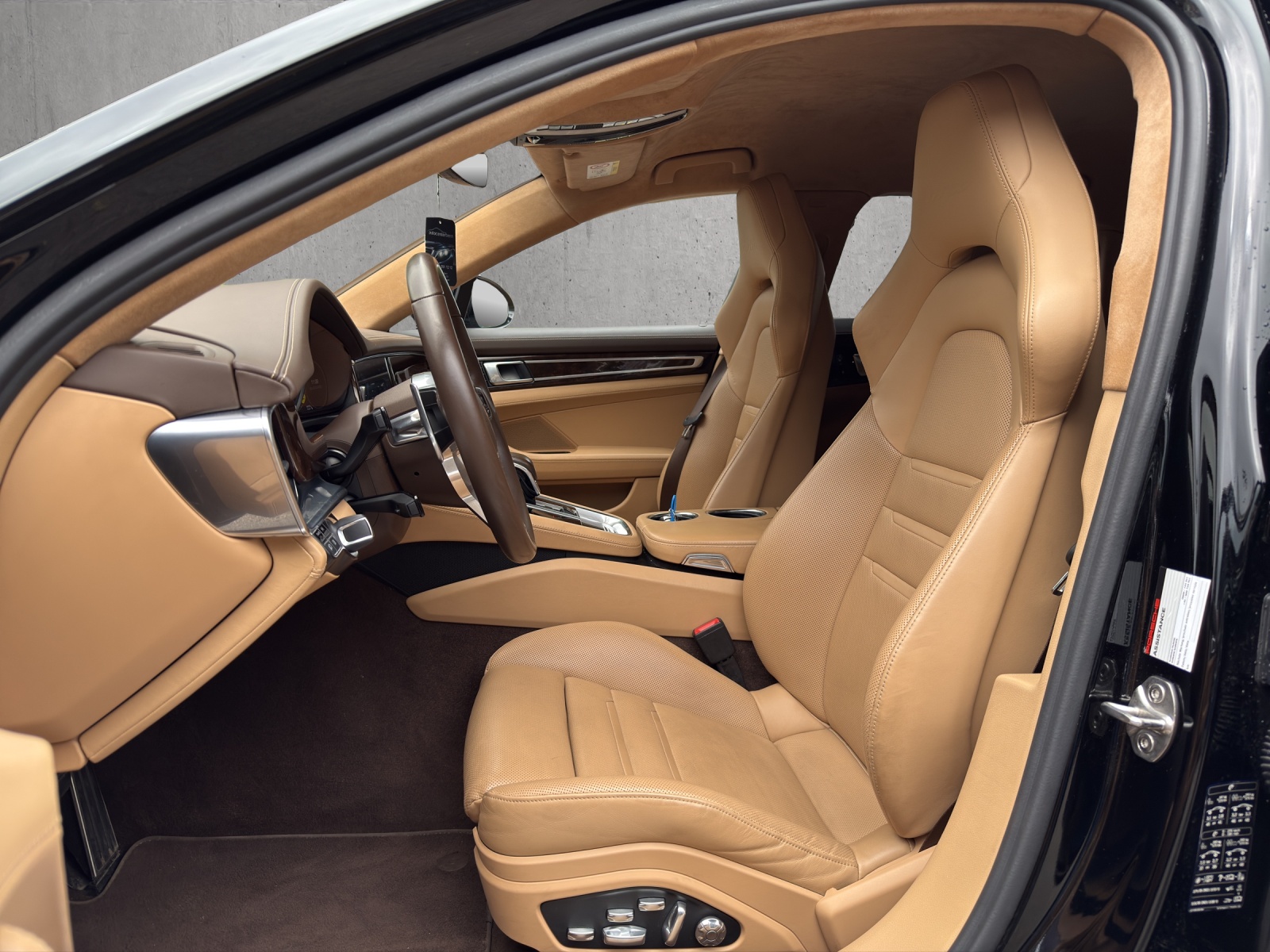PORSCHE Panamera Turbo PDK-image-8