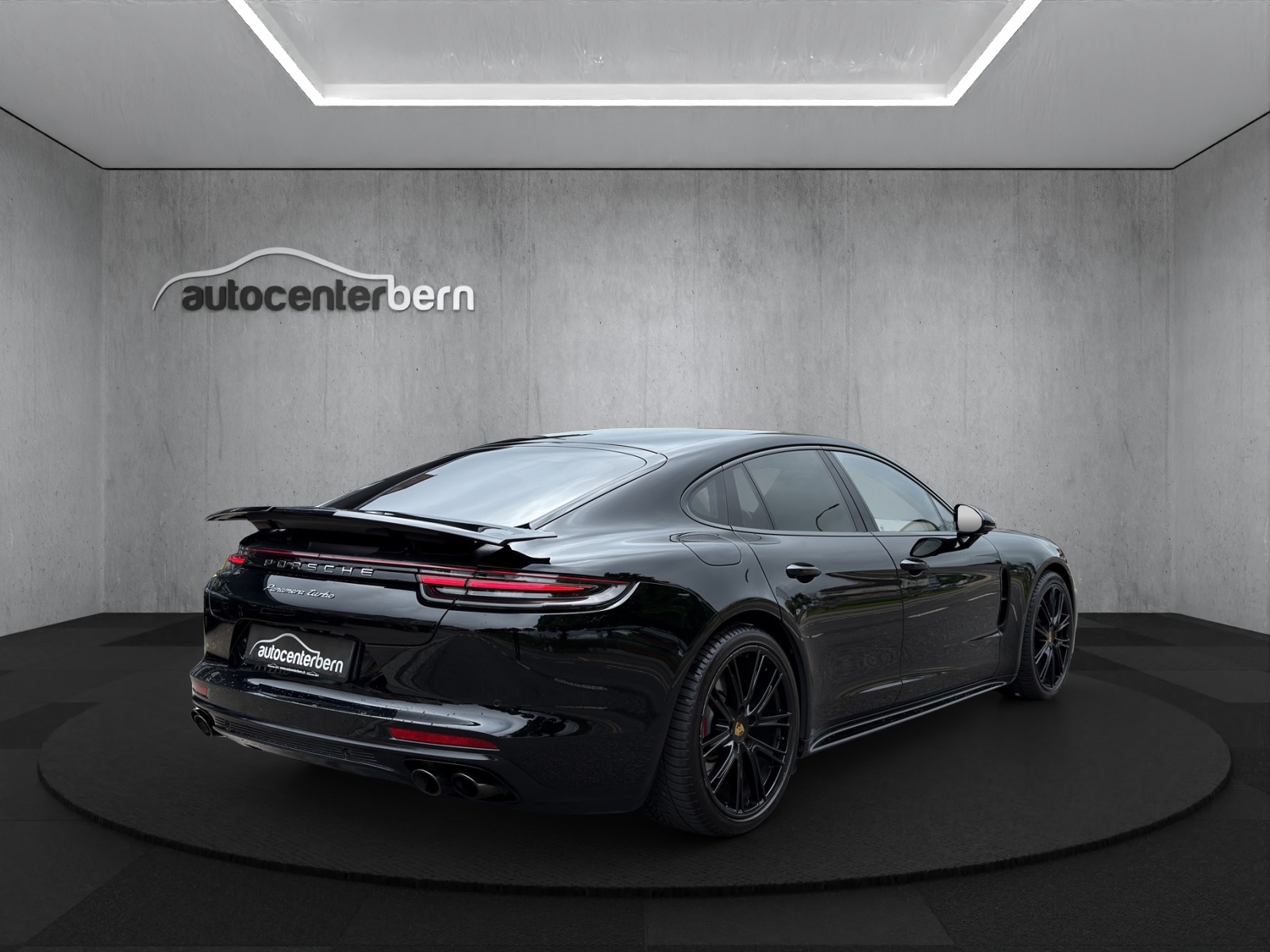 PORSCHE Panamera Turbo PDK-image-6