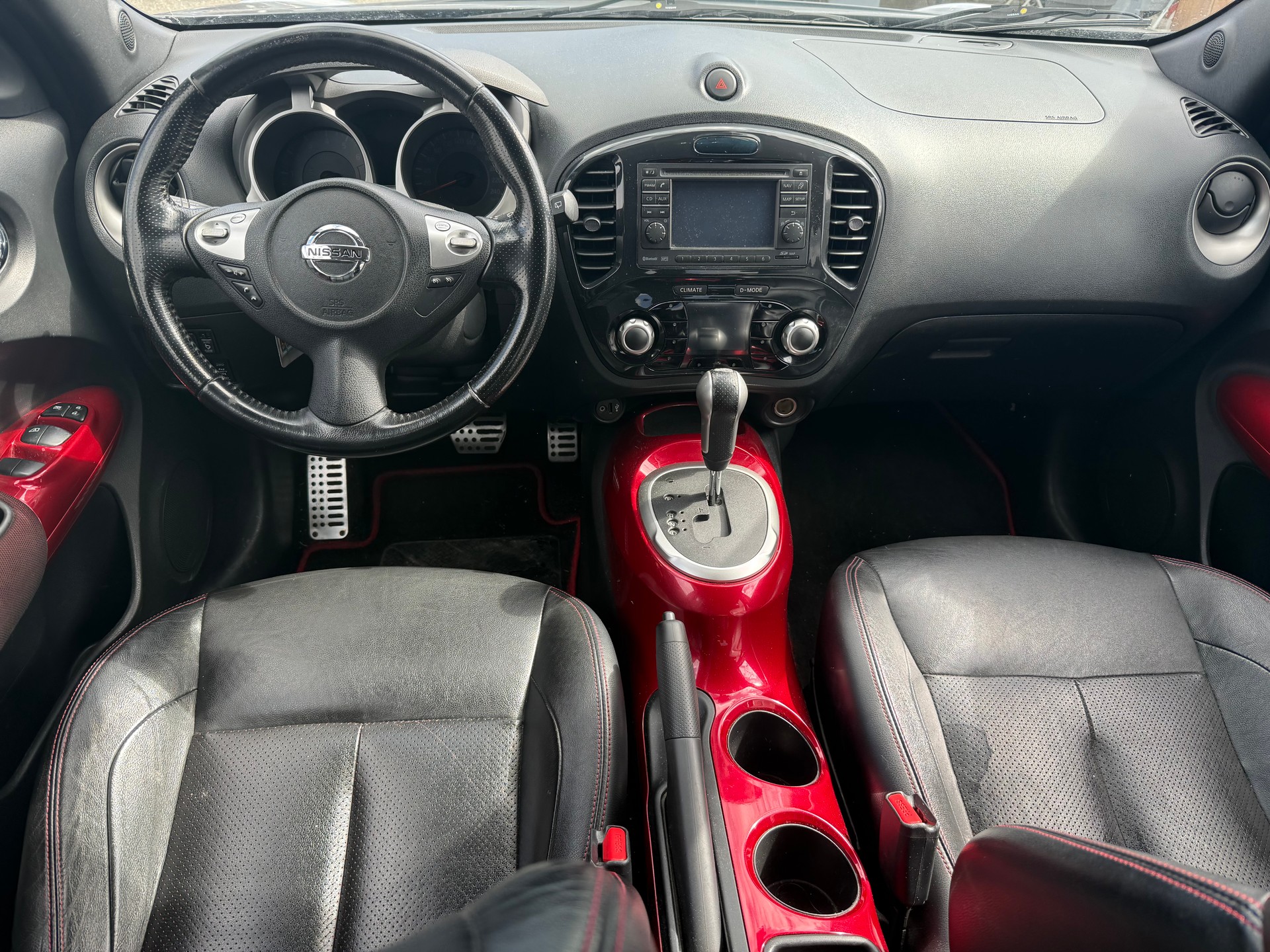 NISSAN Juke 1.6 DIG-T tekna 4x4 Xtronic M-CVT-image-4