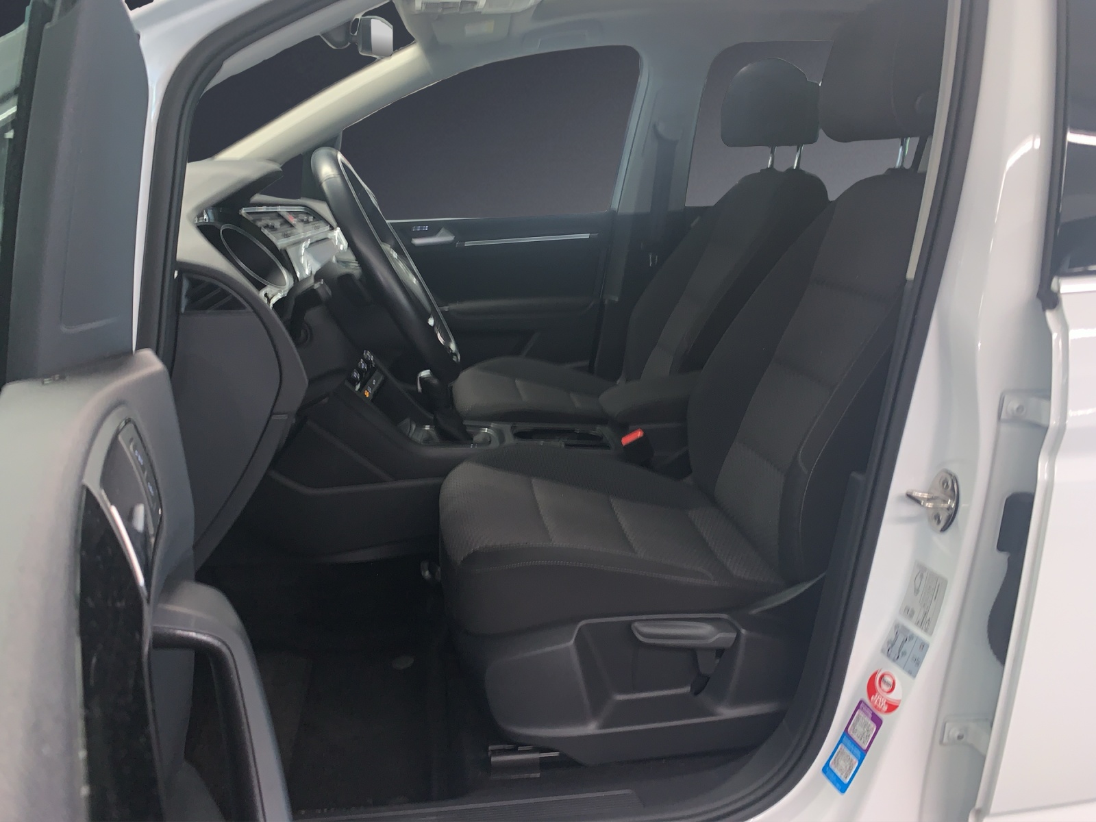 VW Touran 1.5 TSI EVO Comf-image-5