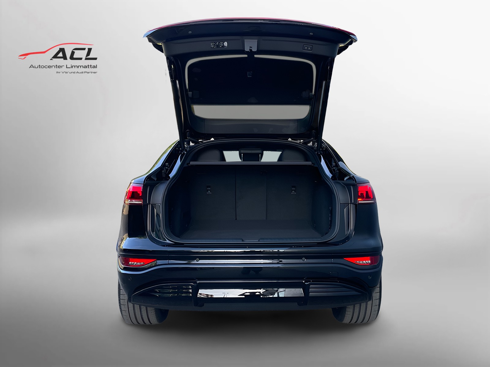 AUDI Q6 Sportback e-tron quattro-image-9