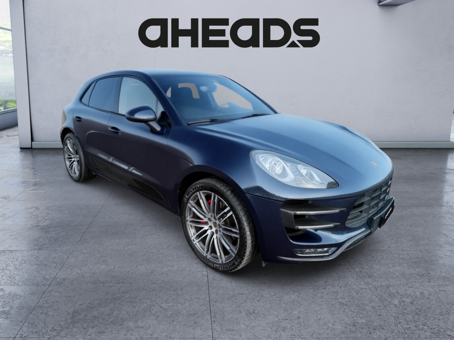 PORSCHE Macan Turbo PDK-image-1