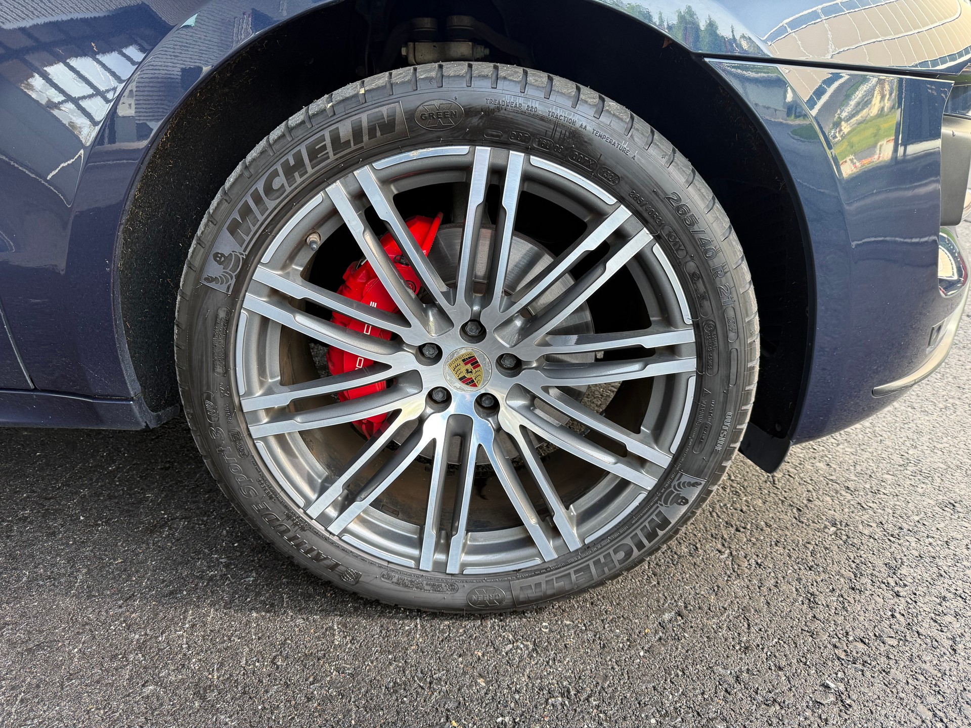 PORSCHE Macan Turbo PDK-image-19
