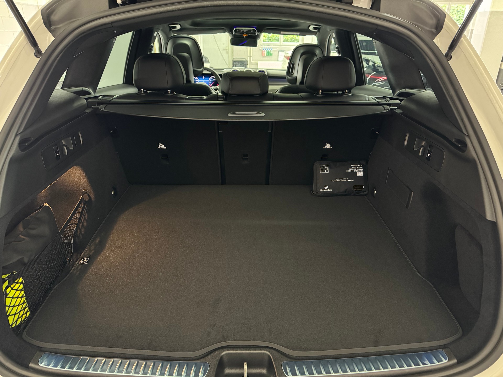 MERCEDES-BENZ GLC 200 4Matic-image-4