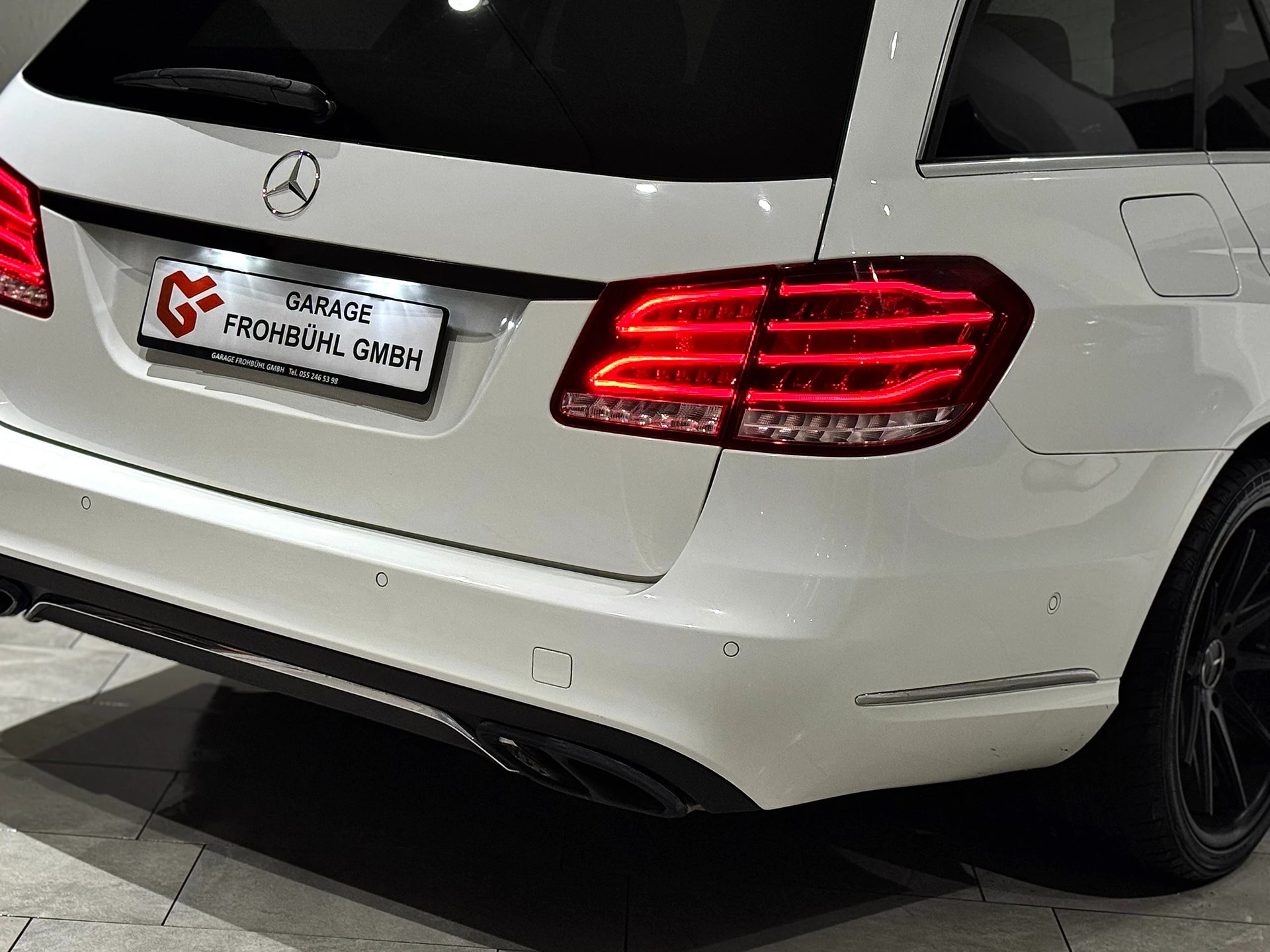 MERCEDES-BENZ E 220 CDI Avantgarde 7G-Tronic-image-7