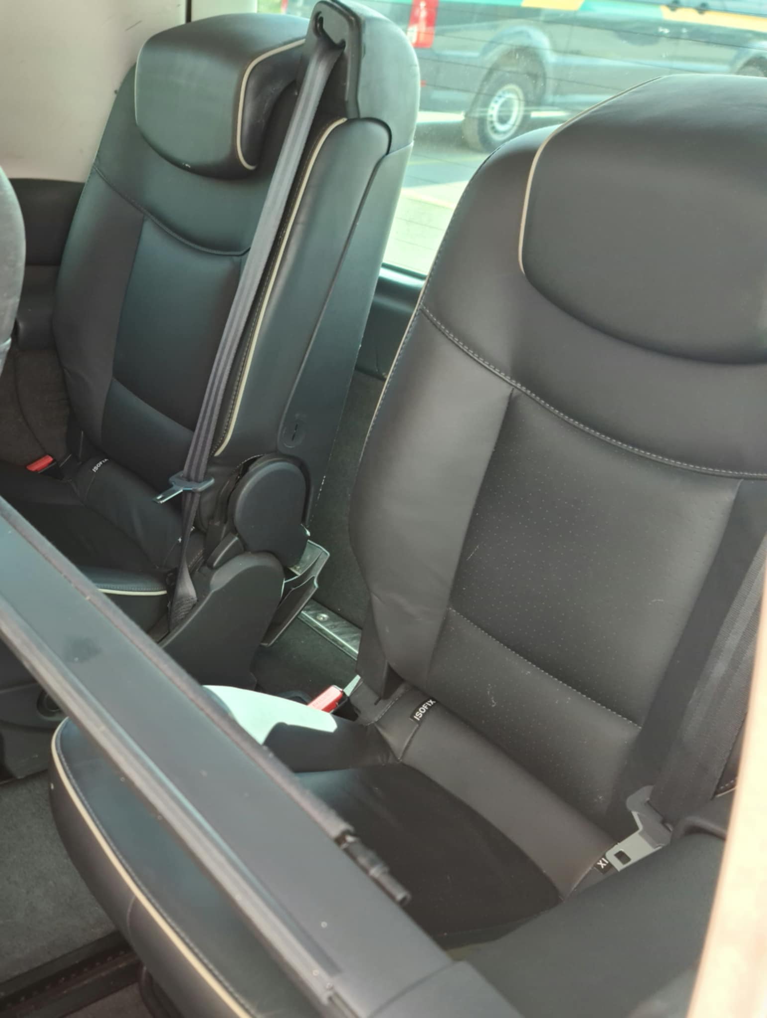 RENAULT Grand Espace 2.0 Turbo Dynamique-image-13